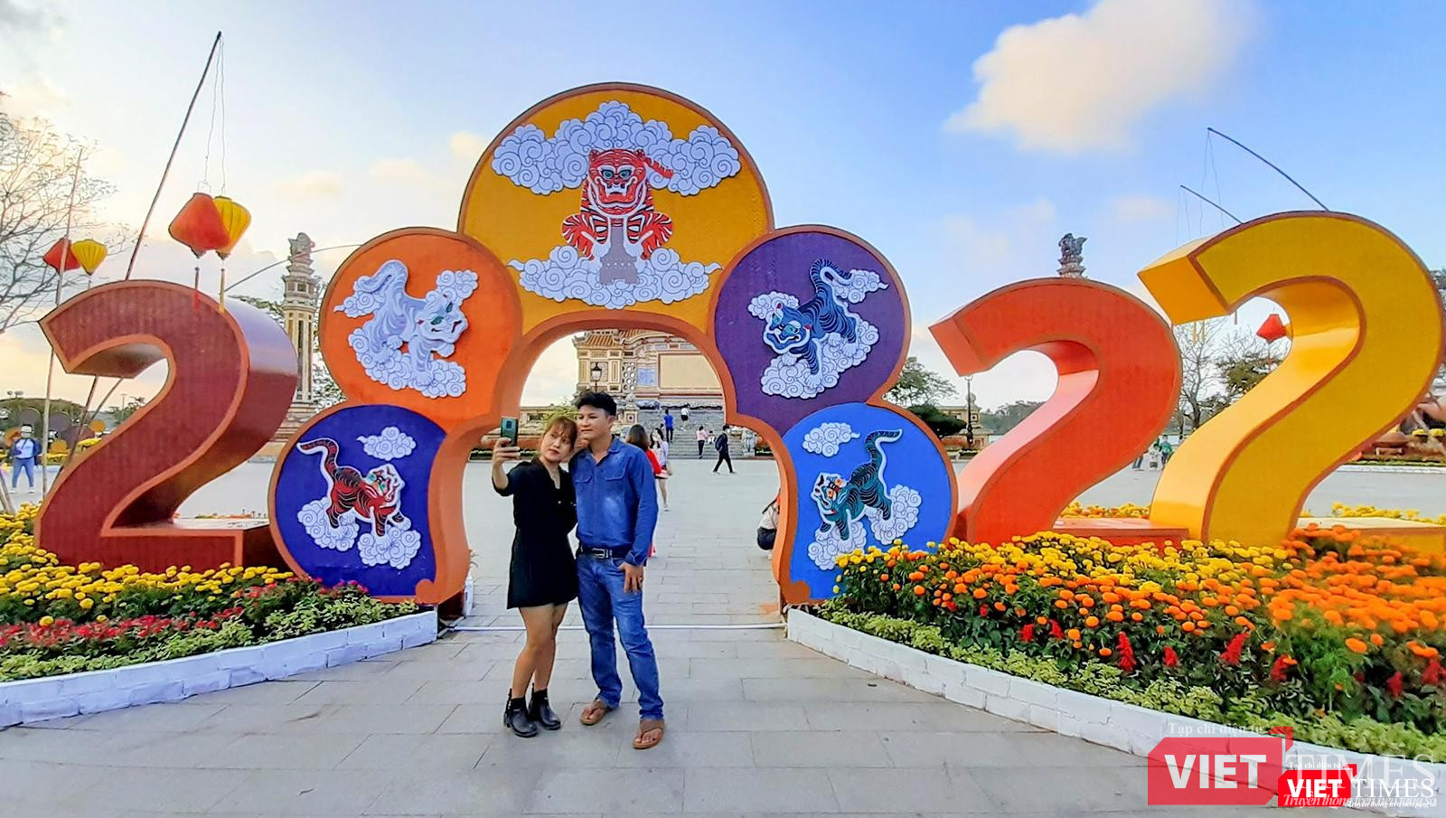 Một góc đường hoa xuân ở TP Huế