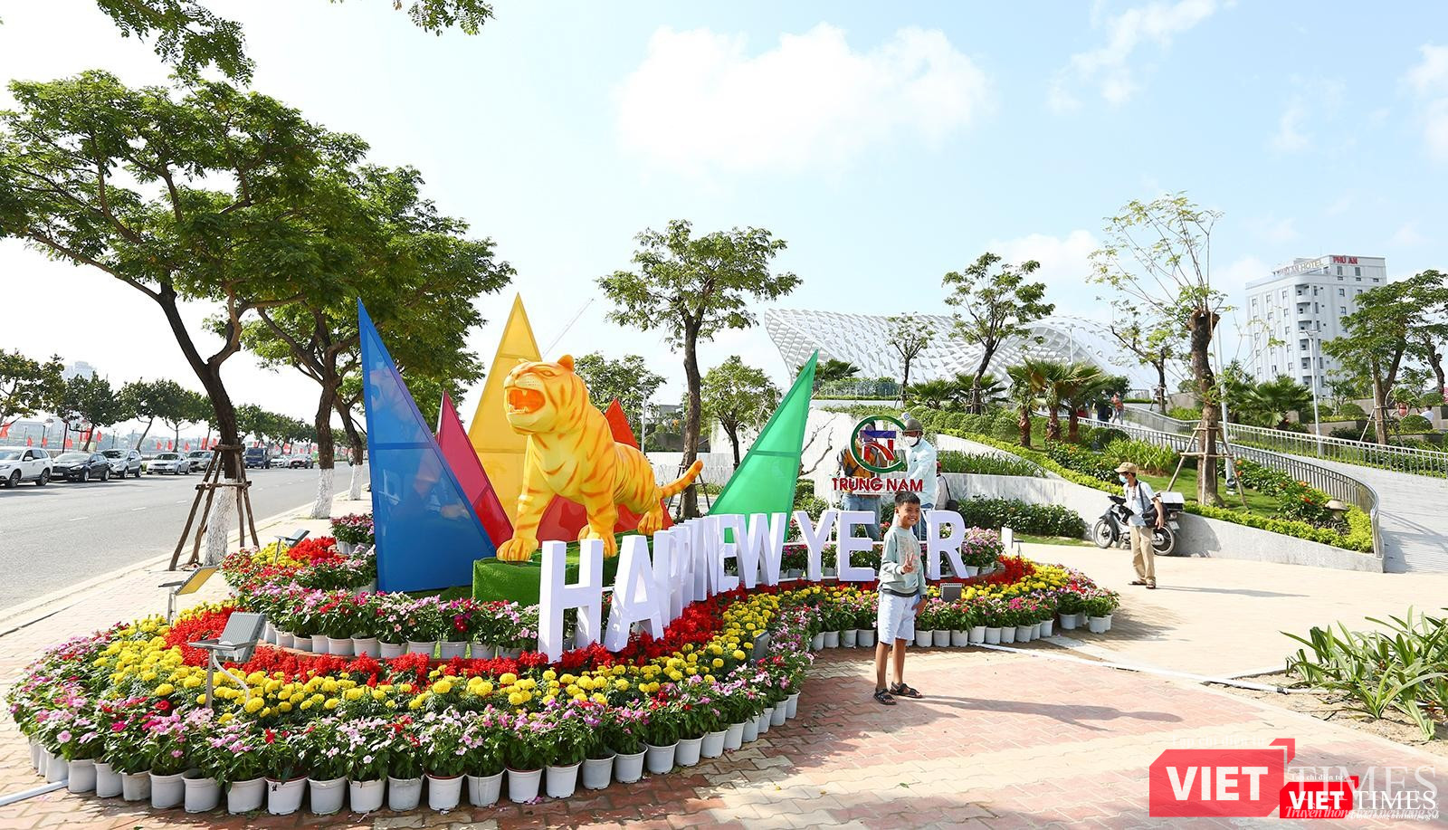 Tại Công viên APEC