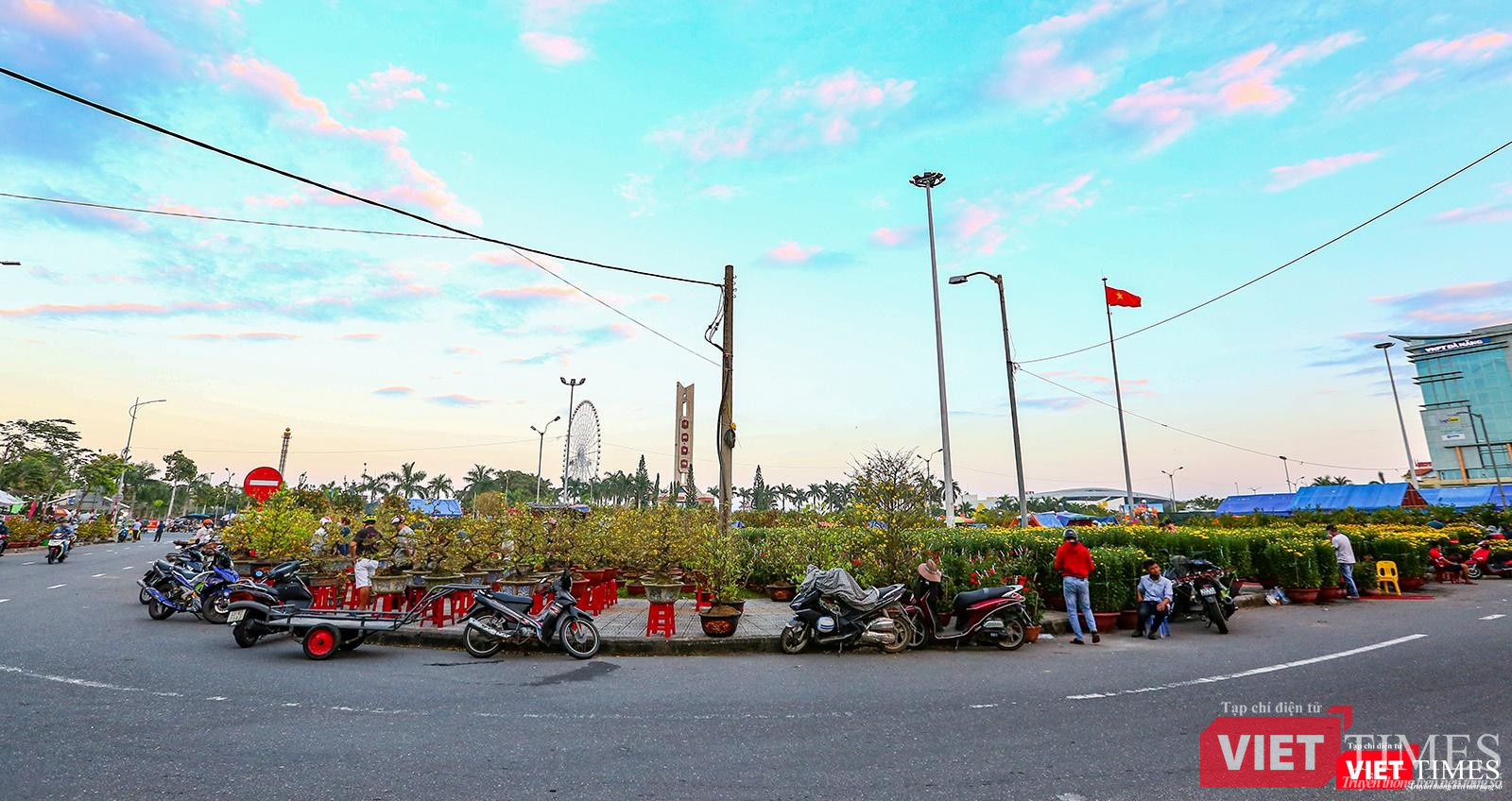 Một góc chợ hoa xuân tại Quảng trường 29 tháng 3