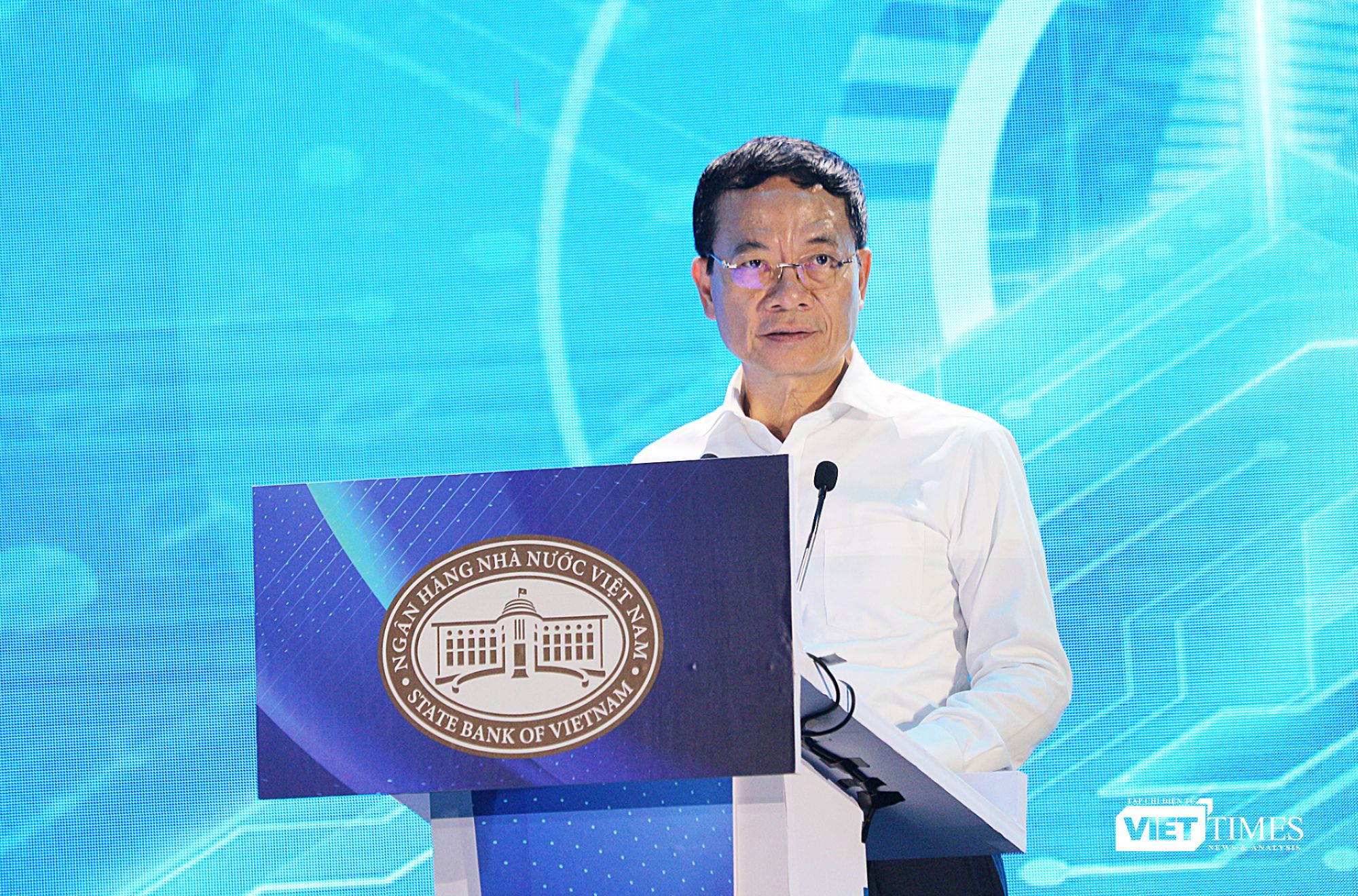 Nguyen Manh Hung.jpg