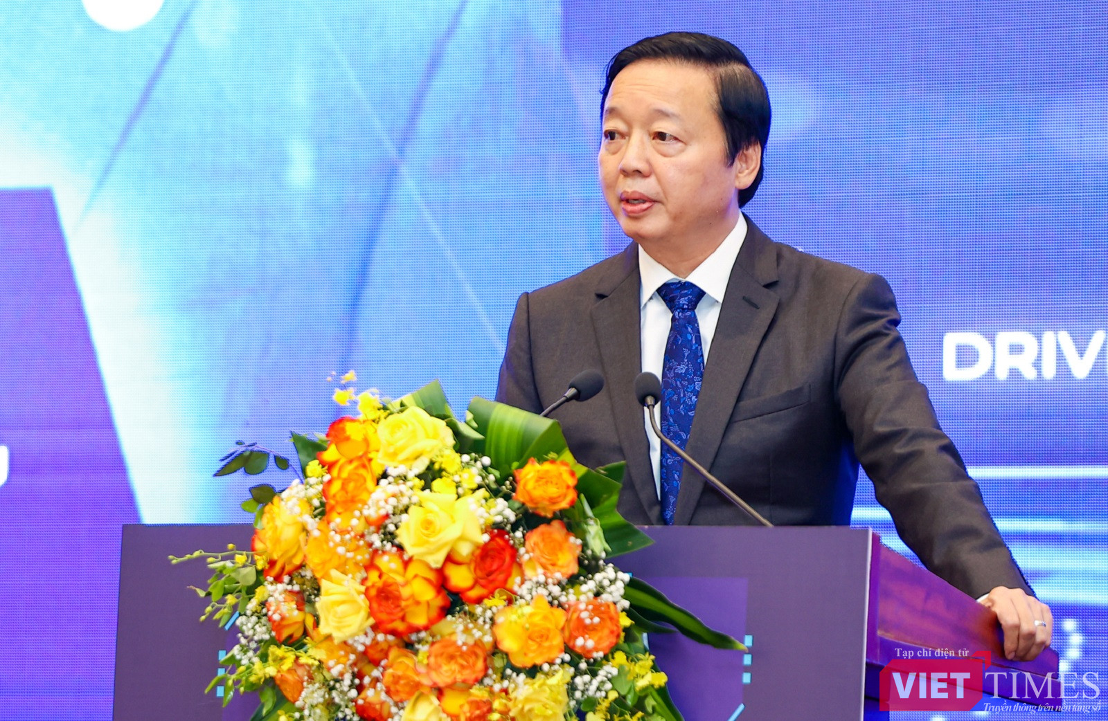 vt_tran hong ha DxDay.jpg