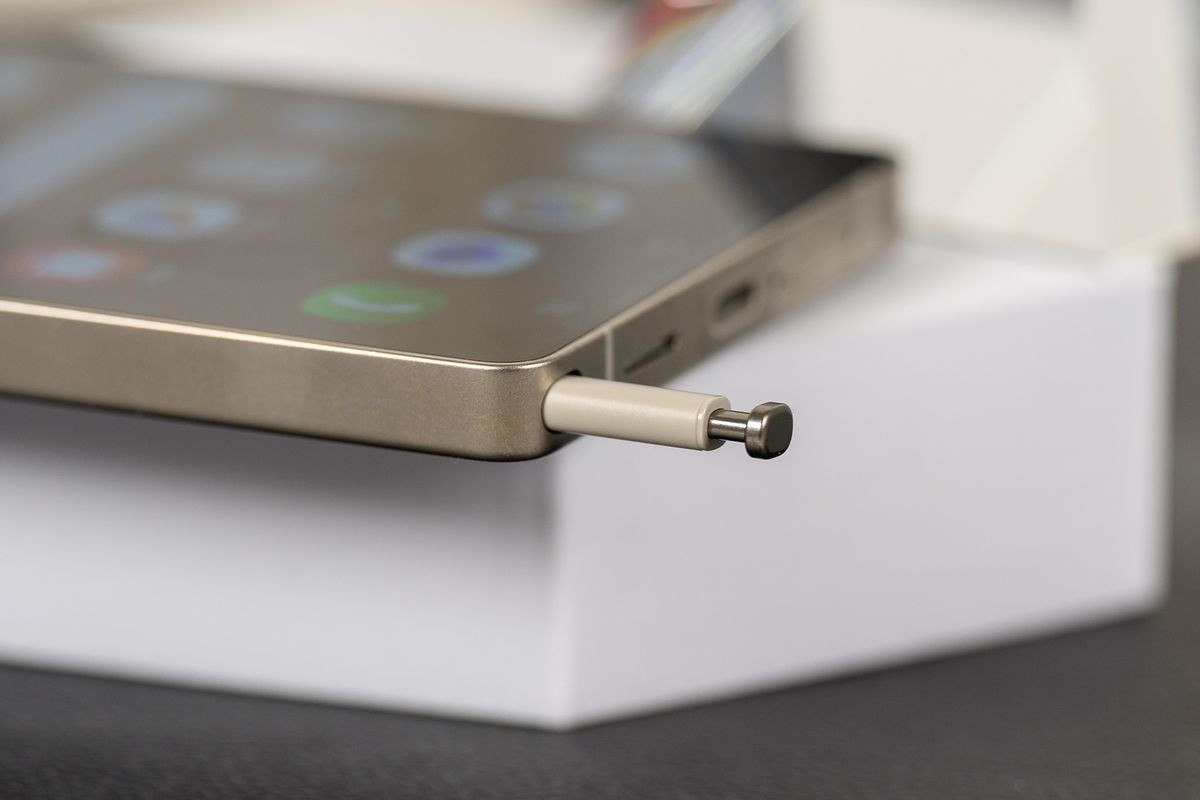 Galaxy S25 Ultra Spen.jpg