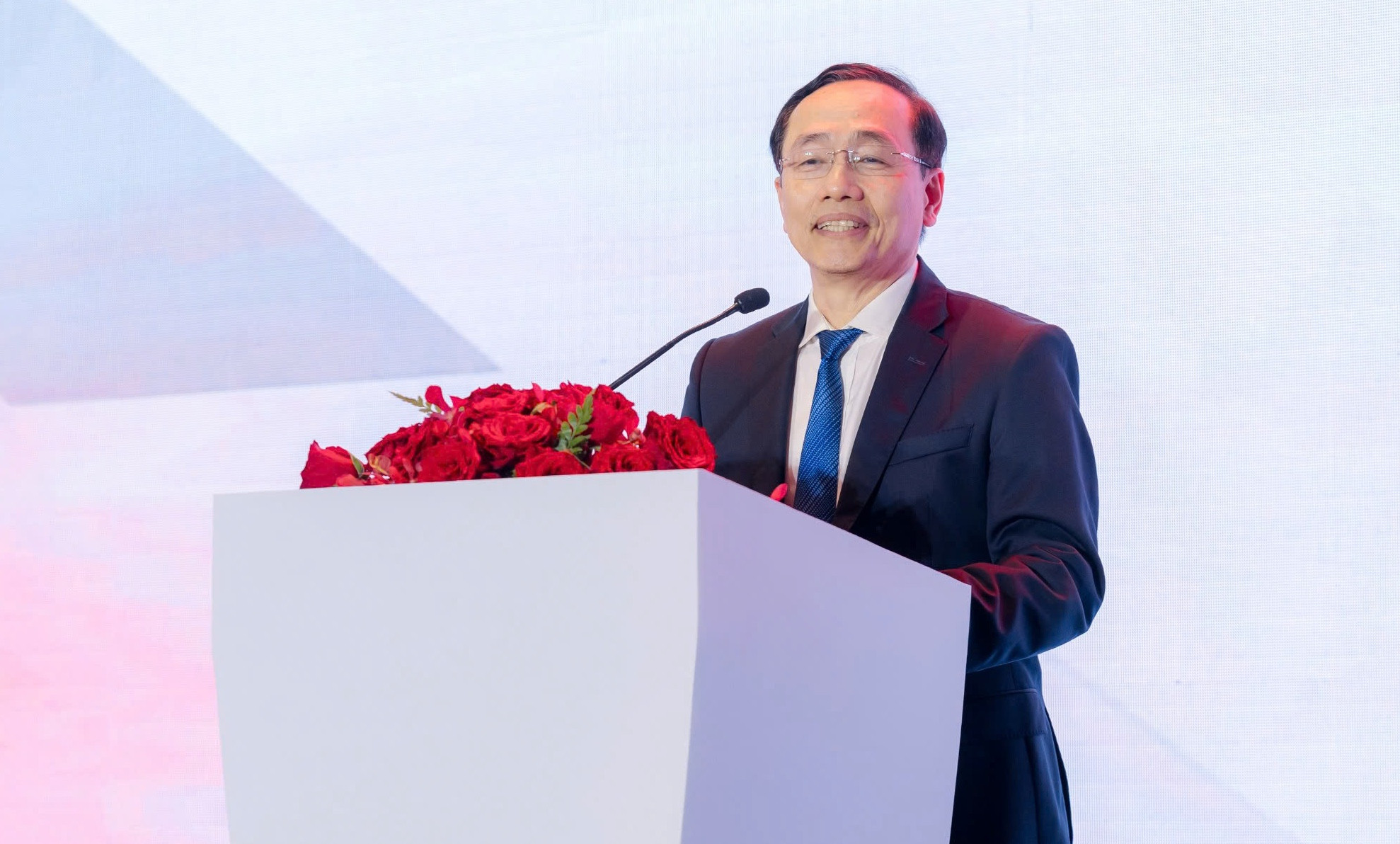 GS.TS. Trương Quang Bình, Chủ tịch Hội đồng Khoa học, Bệnh viện Đại học Y Dược TP.HCM, Chủ tịch Phân hội Xơ vữa động mạch, Hội Tim mạch học Việt Nam.jpg