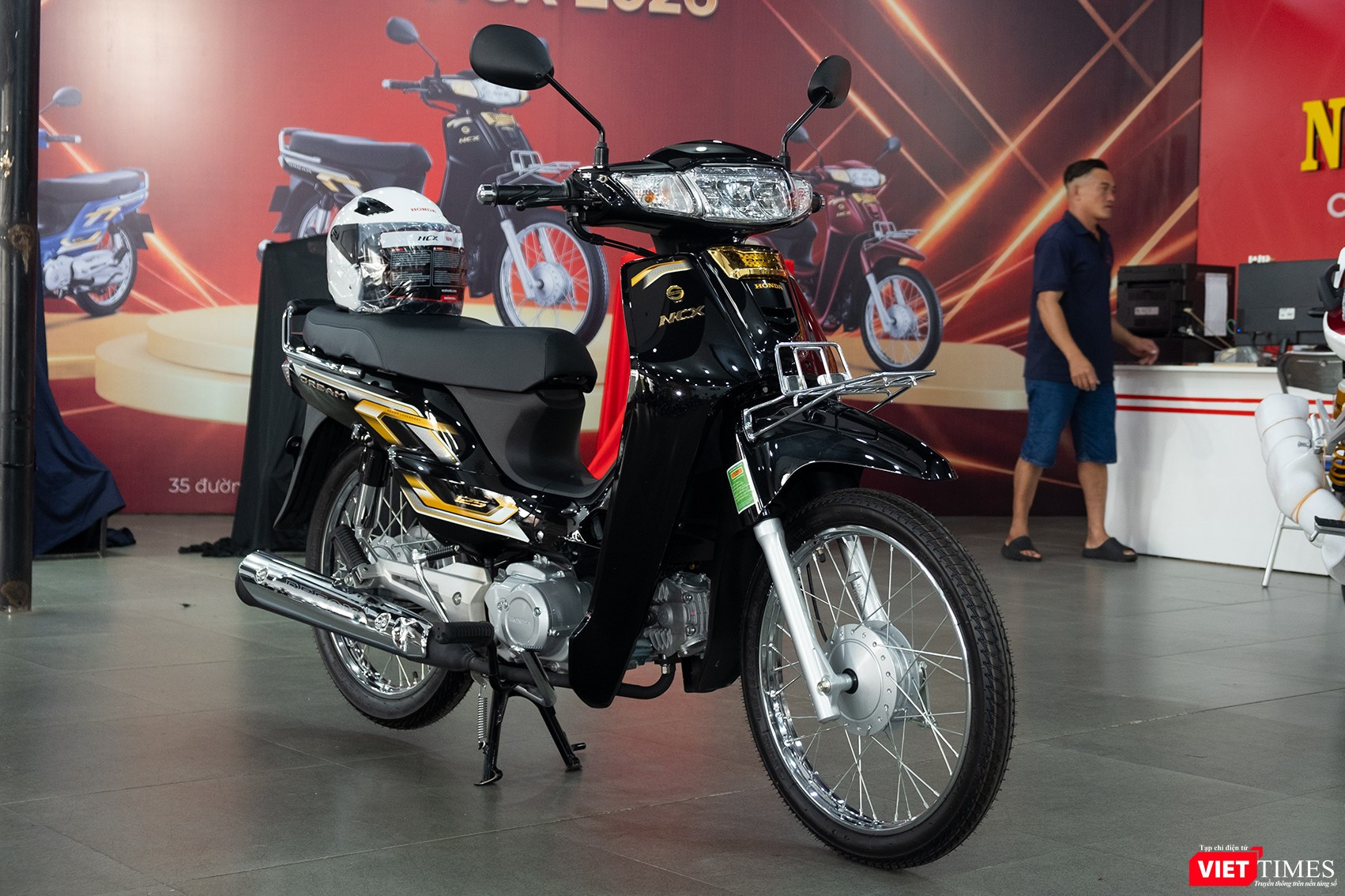 vt-Honda Dream NCX “phiên bản” Campuchia cập bến Việt Nam, giá từ 148 triệu đồng - Ảnh 1.jpg