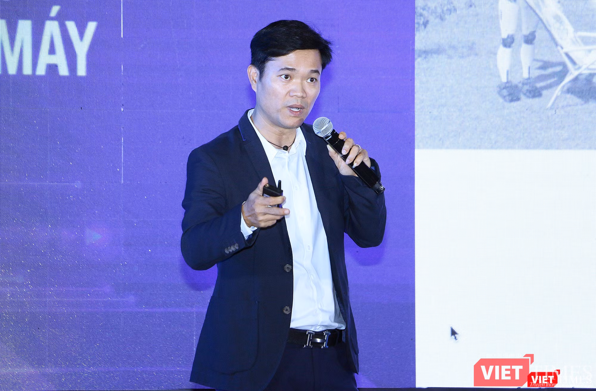 vt_ngo quoc hung vinrobotics 2.jpg