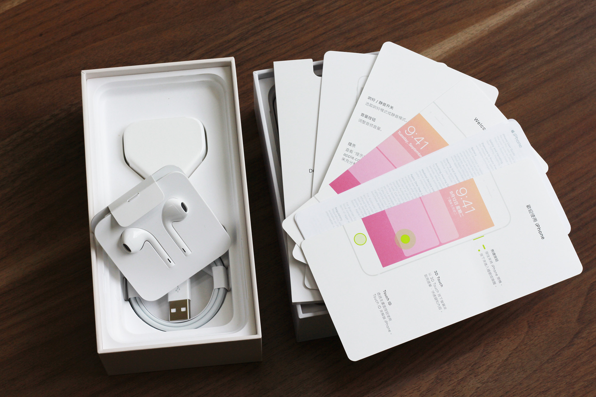 iPhone 8 và iPhone 8 Plus “cập bến” Việt Nam: nóng hổi vừa thổi vừa xem! ảnh 2