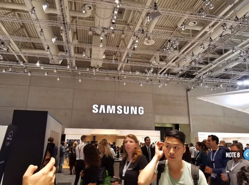 Samsung Note 8 và LG V30: smartphone nào chụp đẹp hơn? ảnh 3