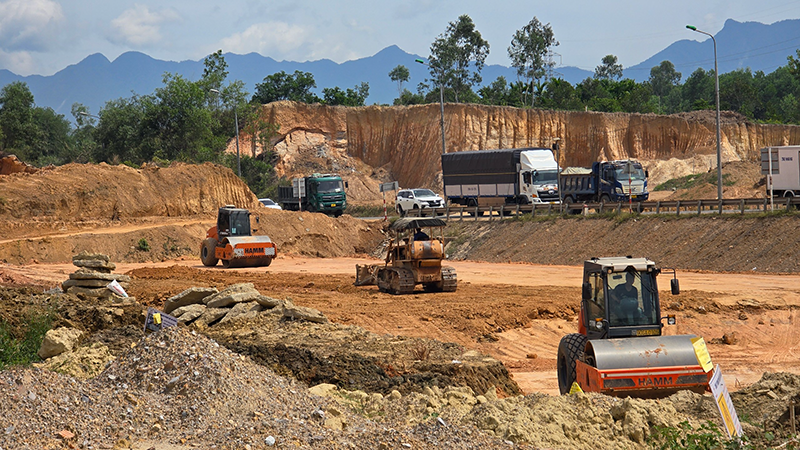 cao toc hoa lien tuy loan.png