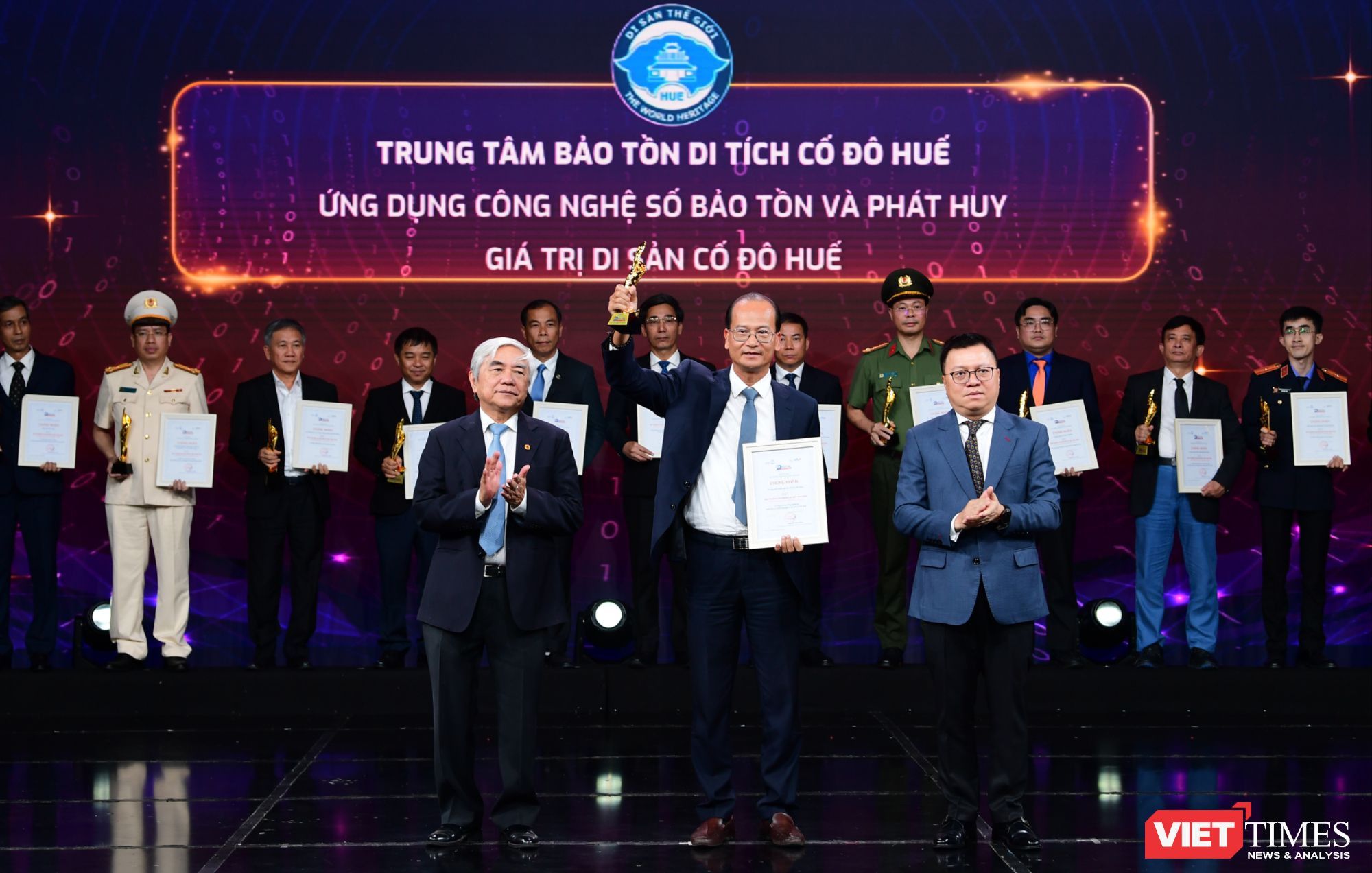 Hoang Viet Trung.jpg