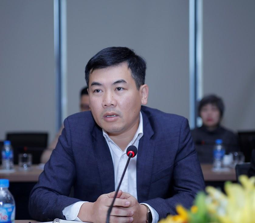 ông Lê Bá Tân, Phó Tổng giám đốc Công ty mạng lưới Viettel