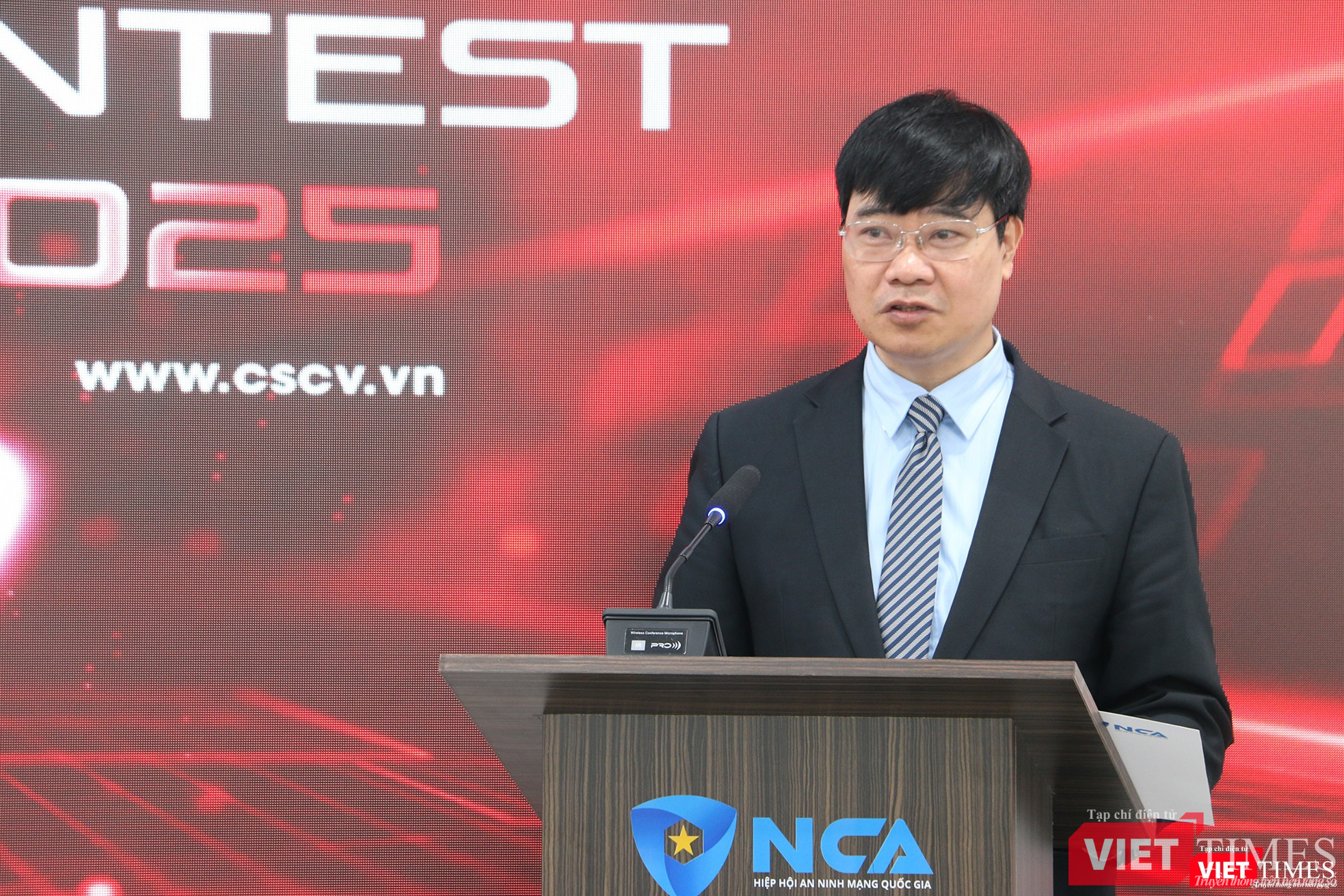 Ông Nguyễn Hồng Quân phát biểu