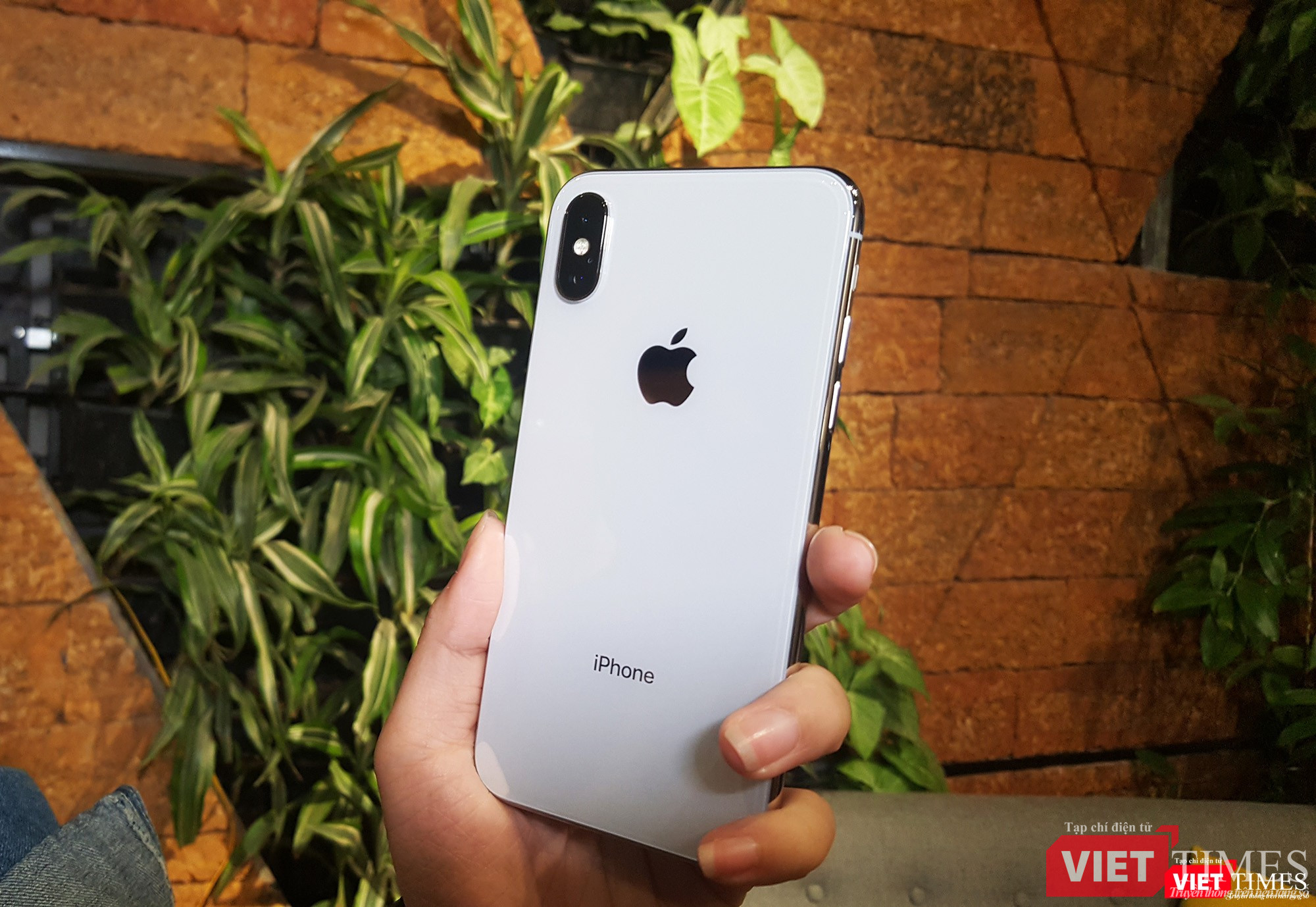 Đây chính là chiếc iPhone X đầu tiên xuất hiện tại Hà Nội ảnh 14
