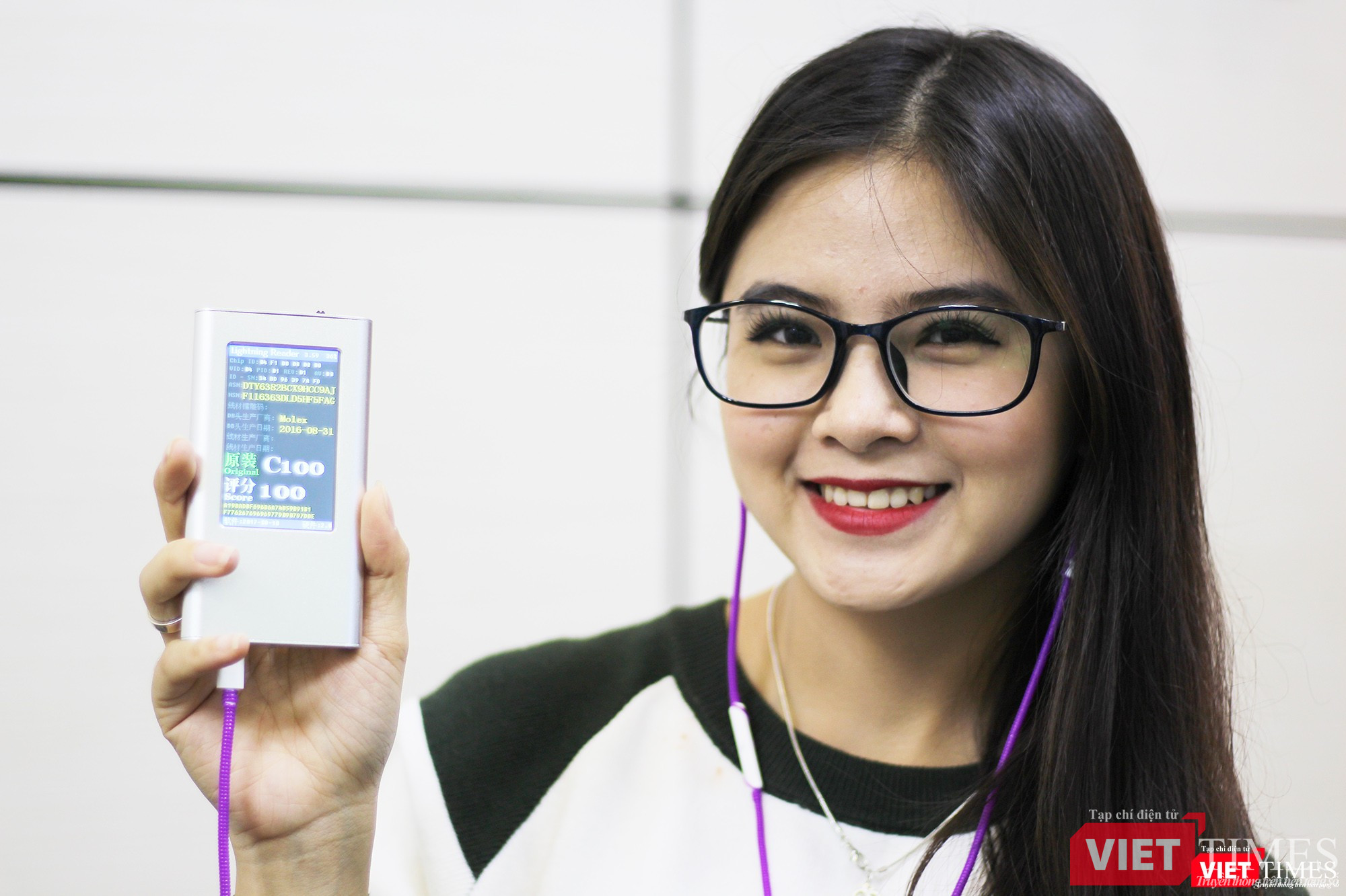 Trải nghiệm thiết bị có khả năng phát hiện cáp sạc nhái trong 2 giây ảnh 8