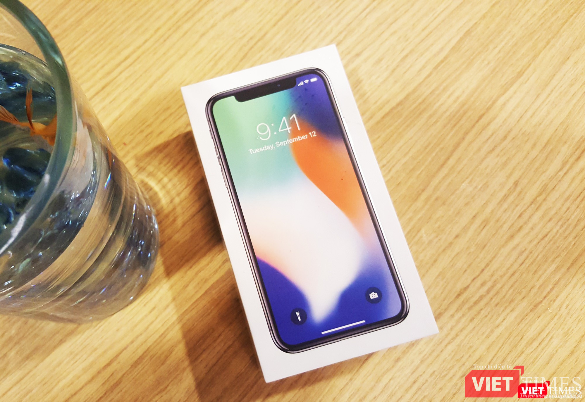 Đây chính là chiếc iPhone X đầu tiên xuất hiện tại Hà Nội ảnh 1