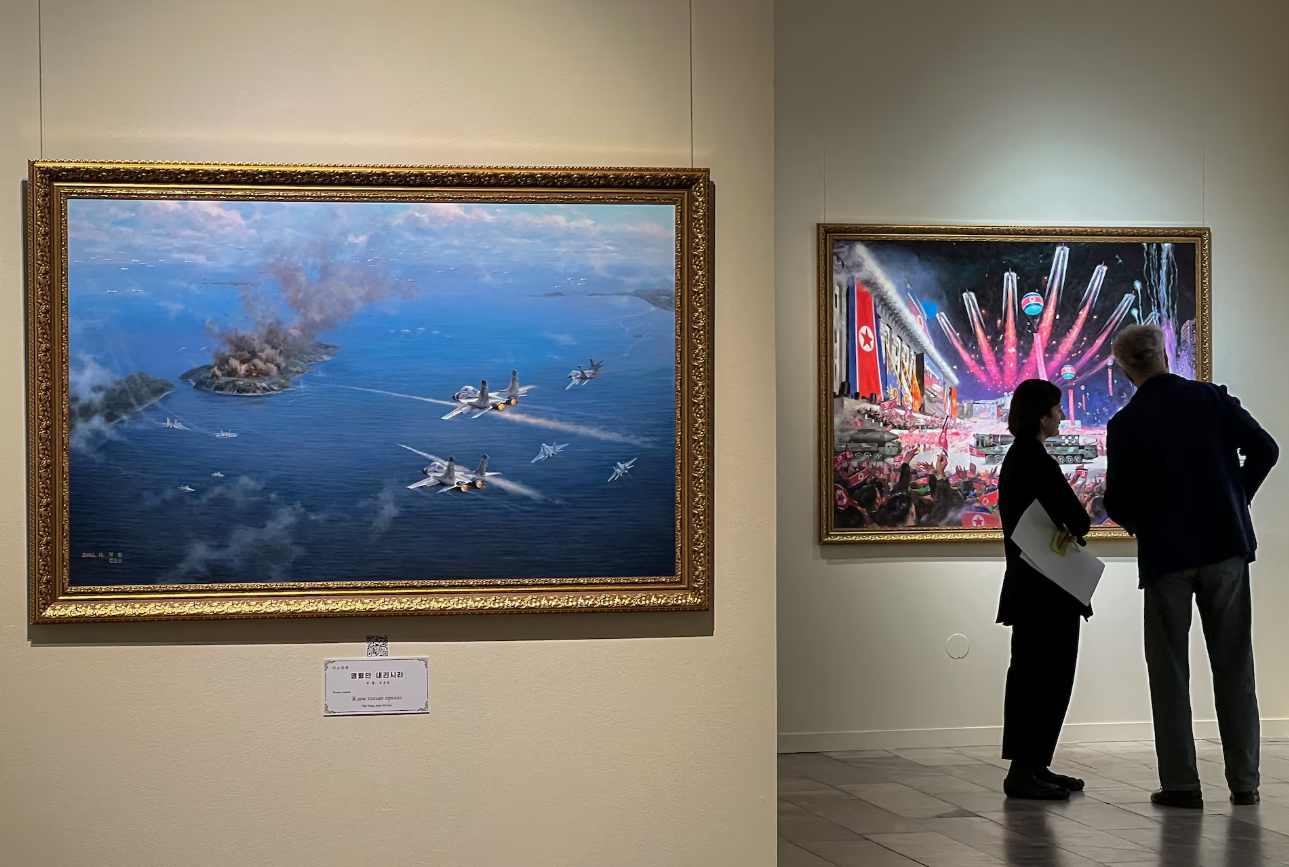 Bên trong triển lãm tranh Triều Tiên lớn nhất được tổ chức tại Moscow 2.png