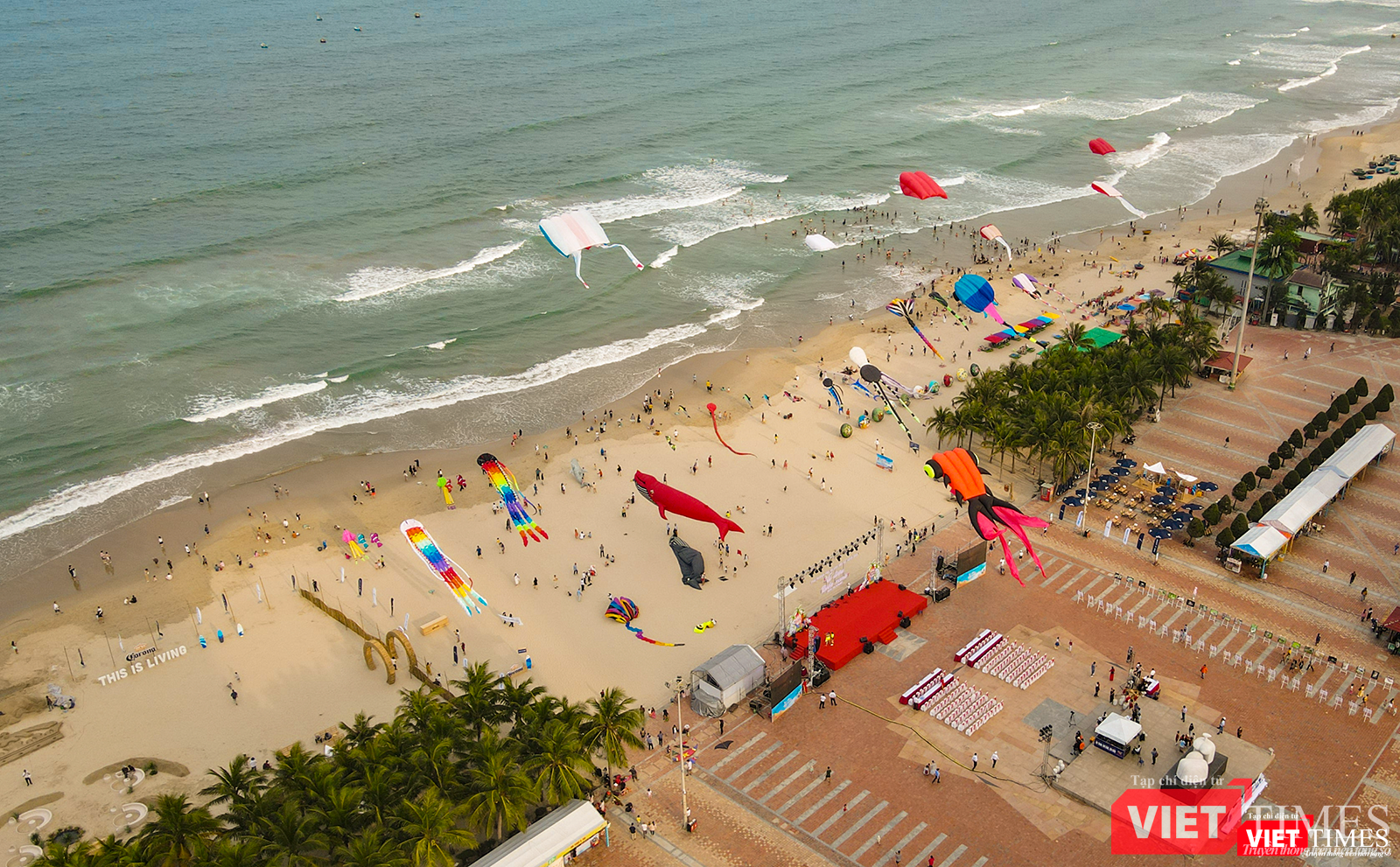 Công viên Biển Đông nhìn từ trên cao