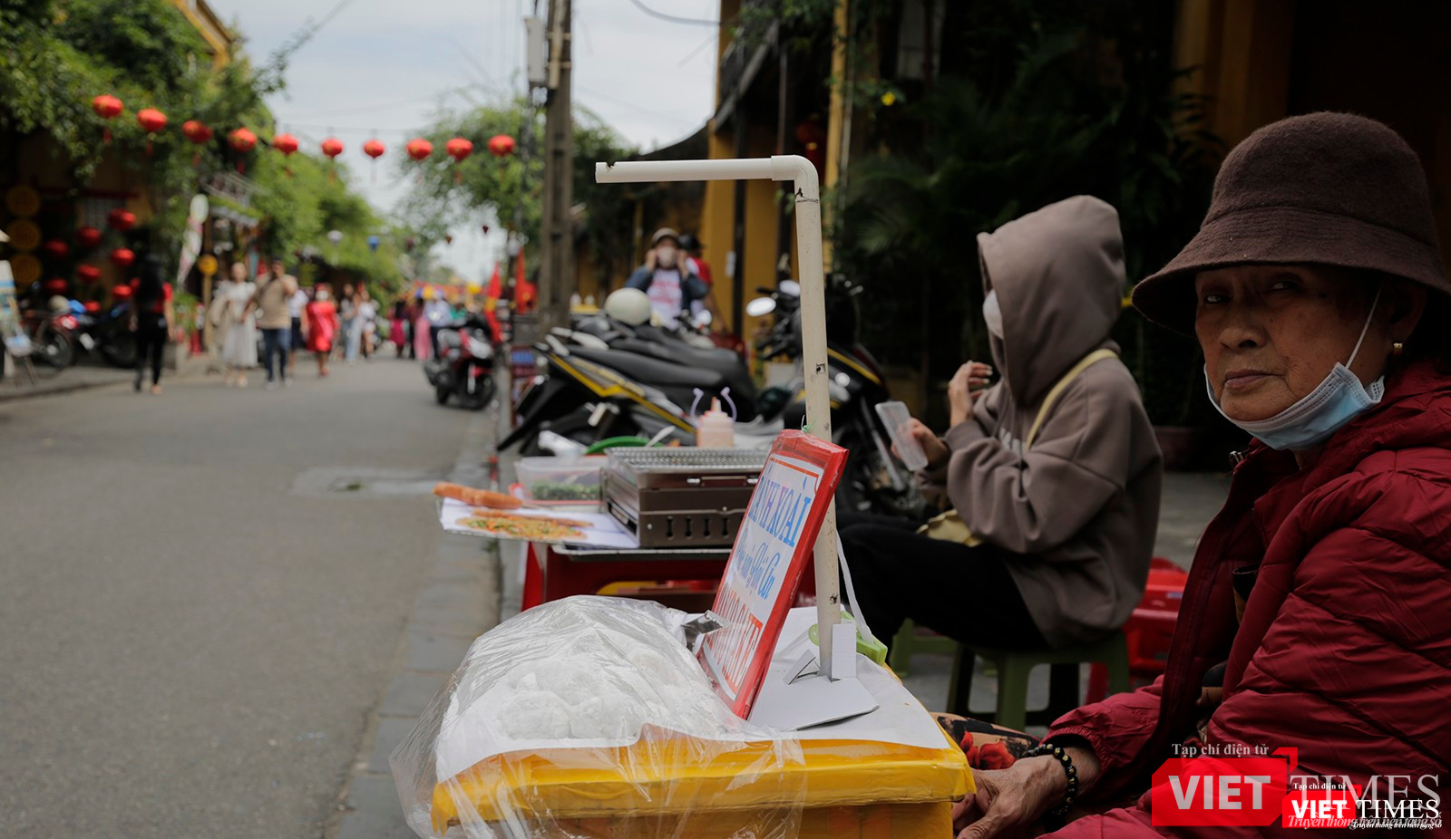 Quà quê phố Hội