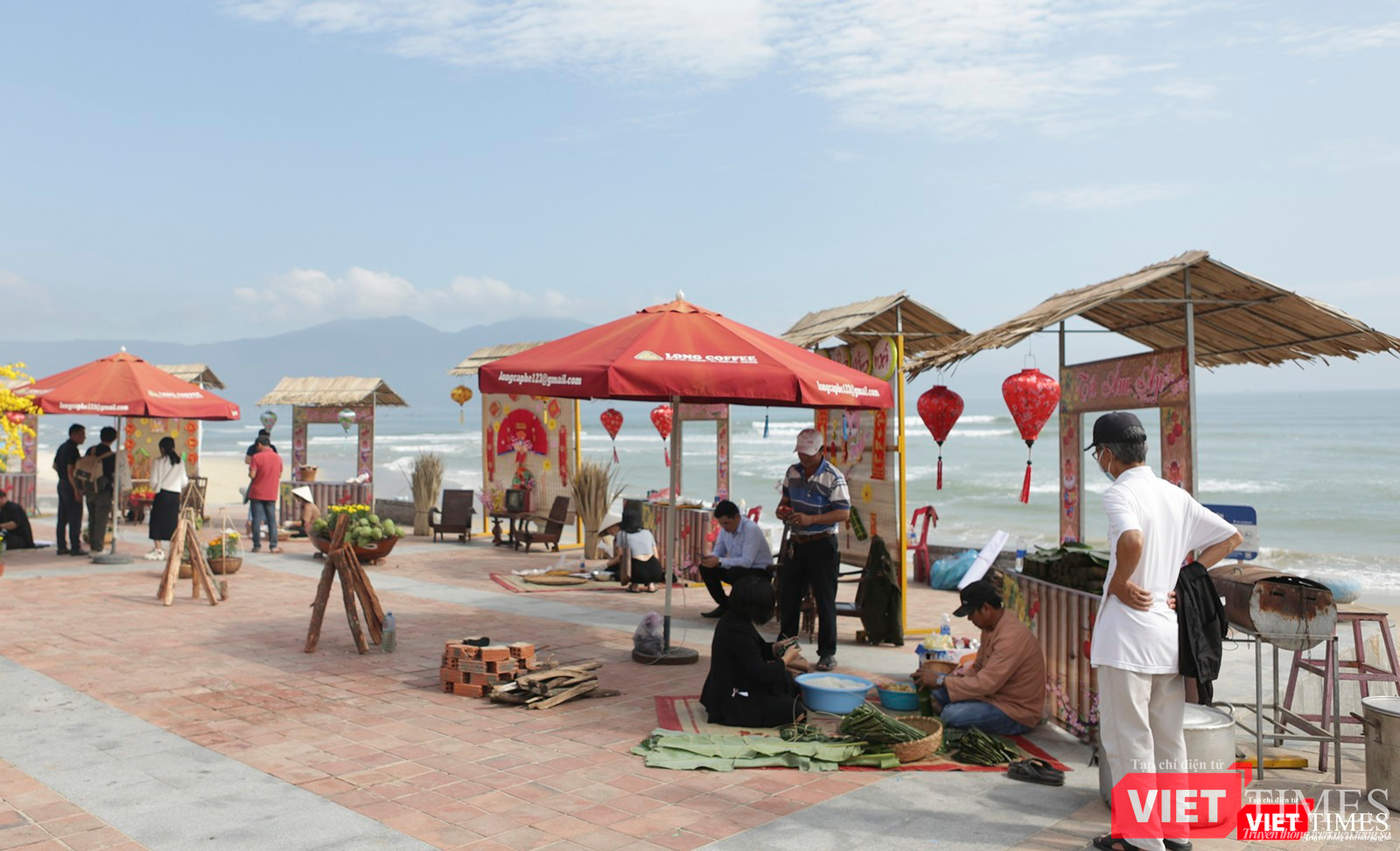 Không gian "Xuân yêu thương 2023" tại bãi biển Mỹ An