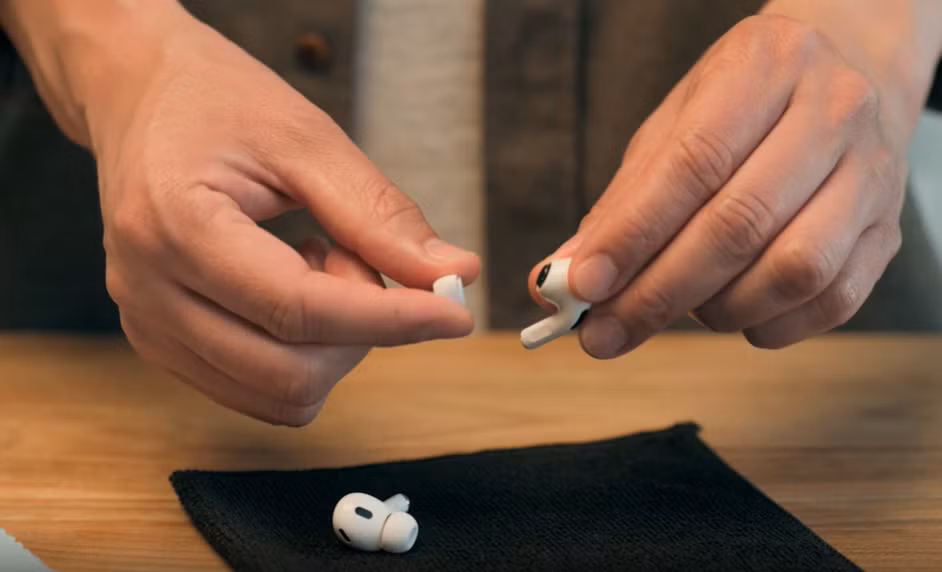 rua airpods pro-1.jpg