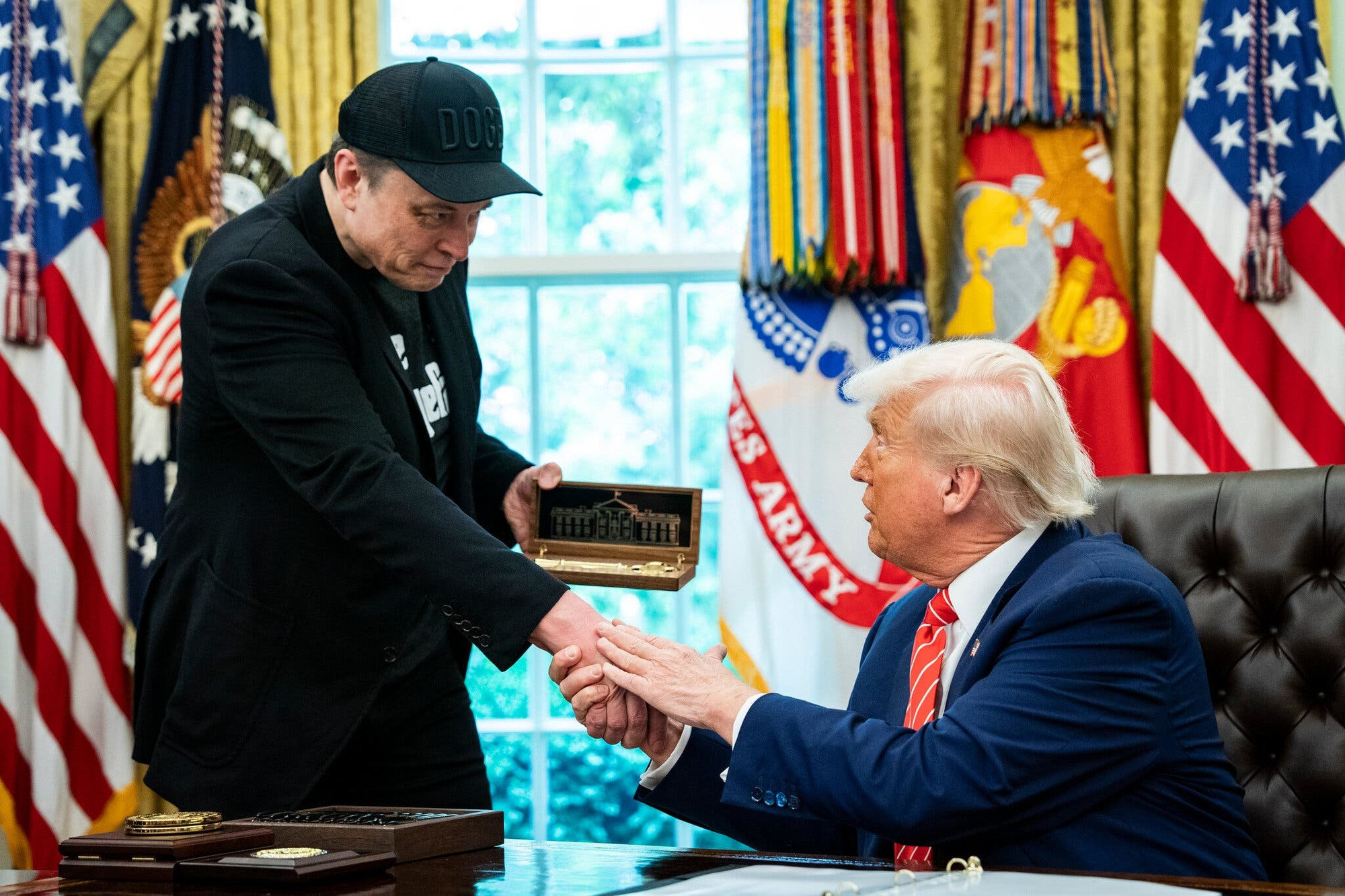 trump musk - The New York Times.jpg