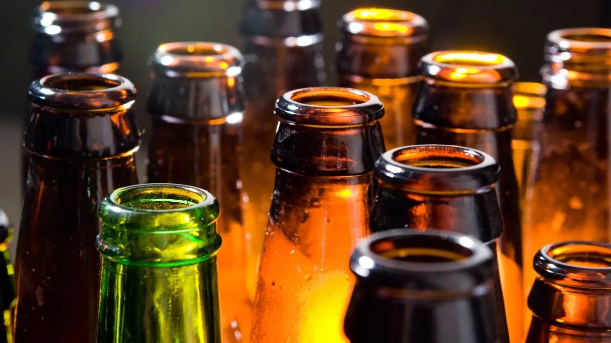 chai thuy tinh - iStock.jpg