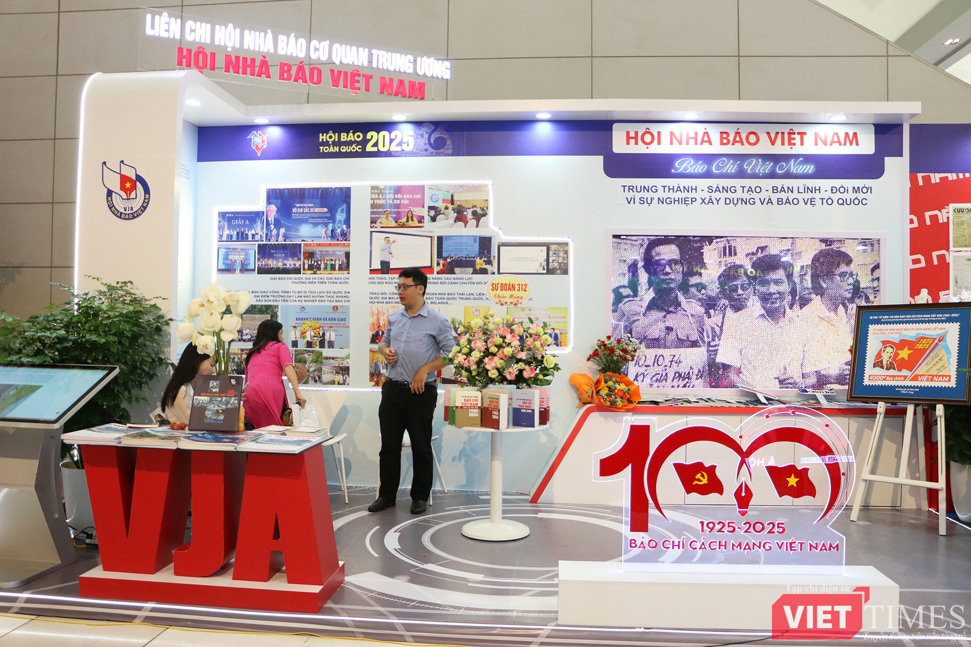 vt_hoi nha bao vn.jpg