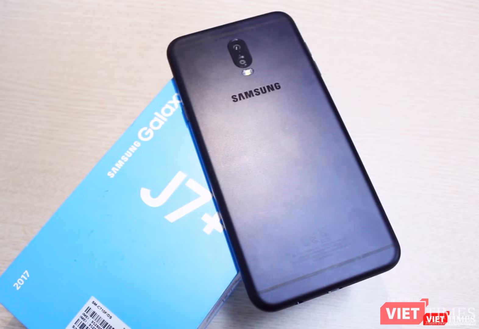Đánh giá Galaxy J7+: màn hình đẹp, ảnh xóa phông còn lem nhem ảnh 2