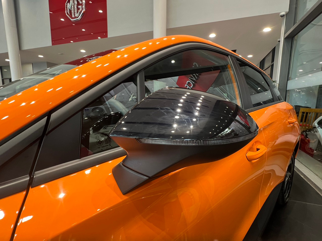 gương hậu ngoài.jpg