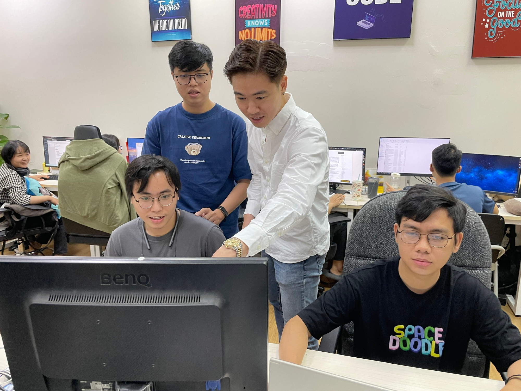 Mua ban du lieu 4.jpg