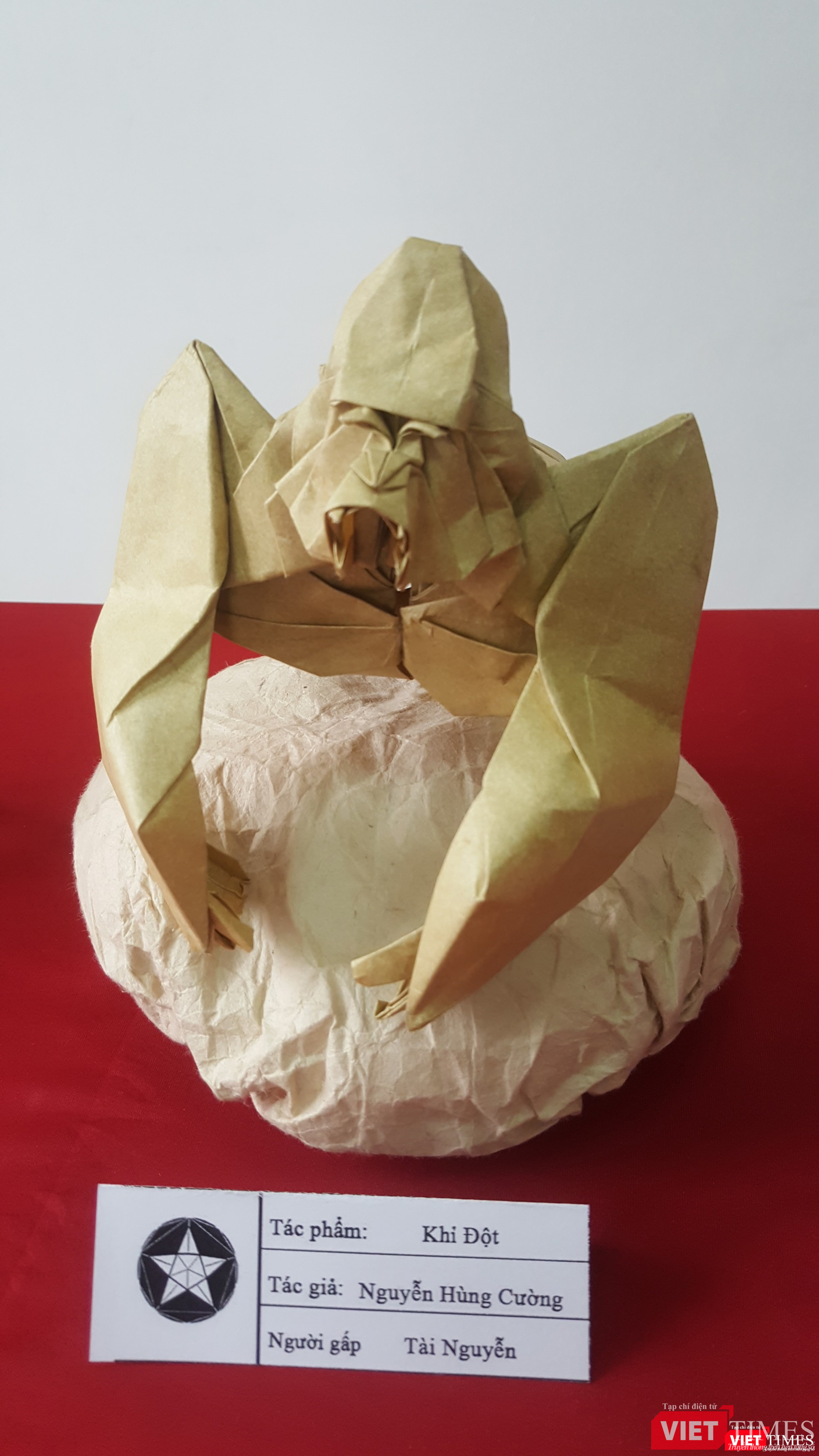 Chiêm ngưỡng các tác phẩm gấp giấy qua đôi bàn tay tài hoa của nghệ nhân Việt Nam ảnh 21