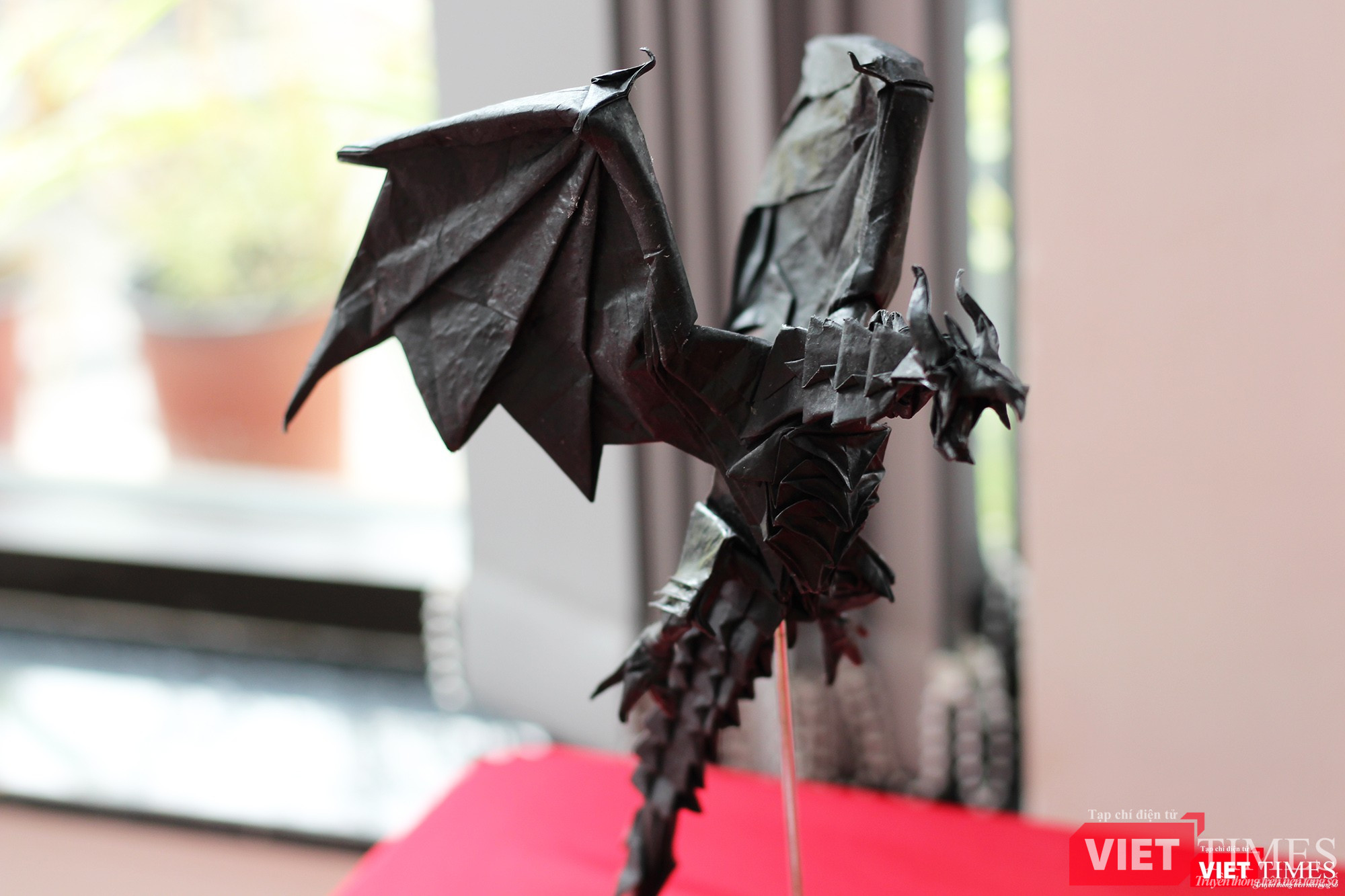 Chiêm ngưỡng các tác phẩm gấp giấy qua đôi bàn tay tài hoa của nghệ nhân Việt Nam ảnh 9