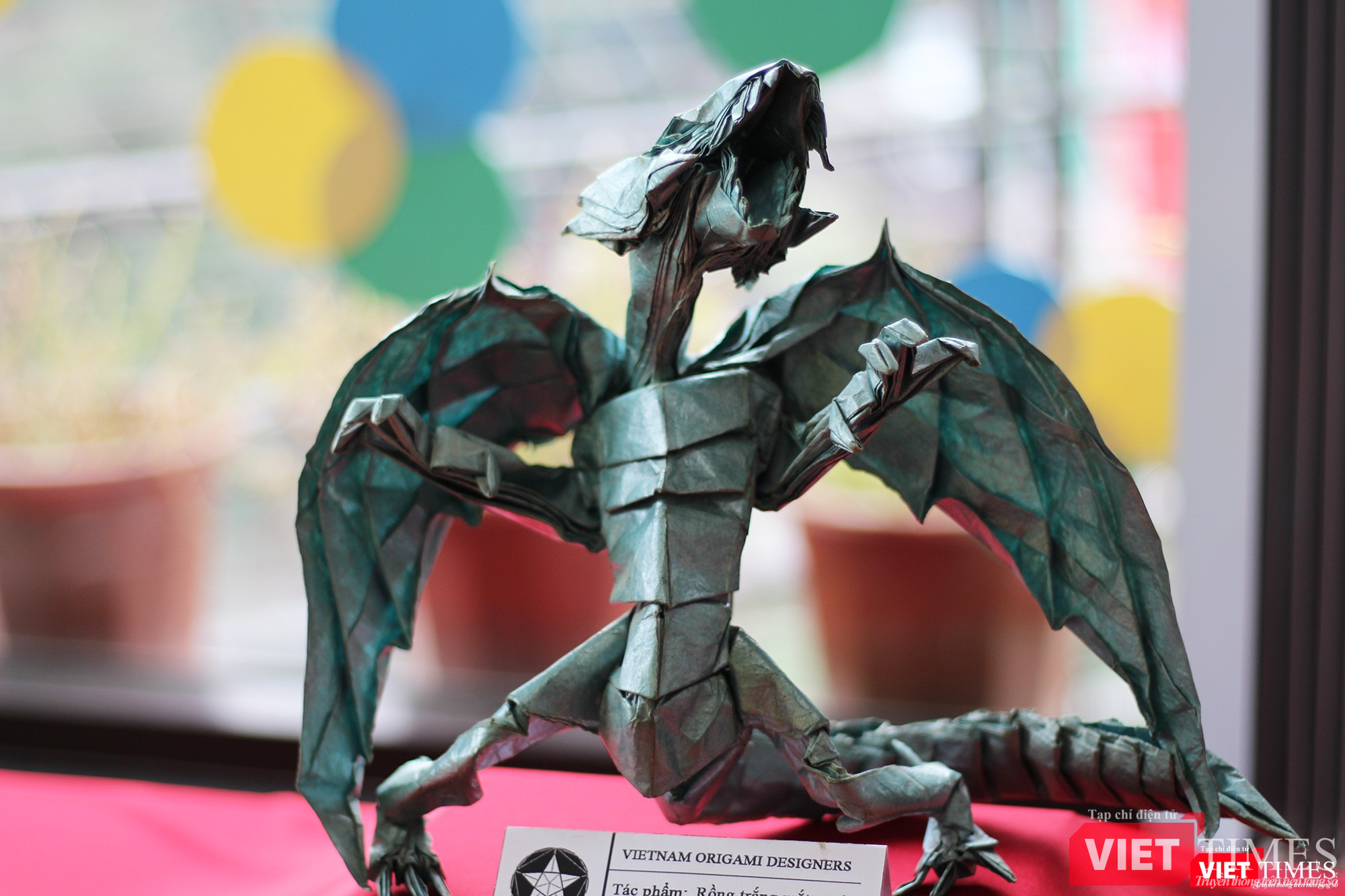 Chiêm ngưỡng các tác phẩm gấp giấy qua đôi bàn tay tài hoa của nghệ nhân Việt Nam ảnh 19