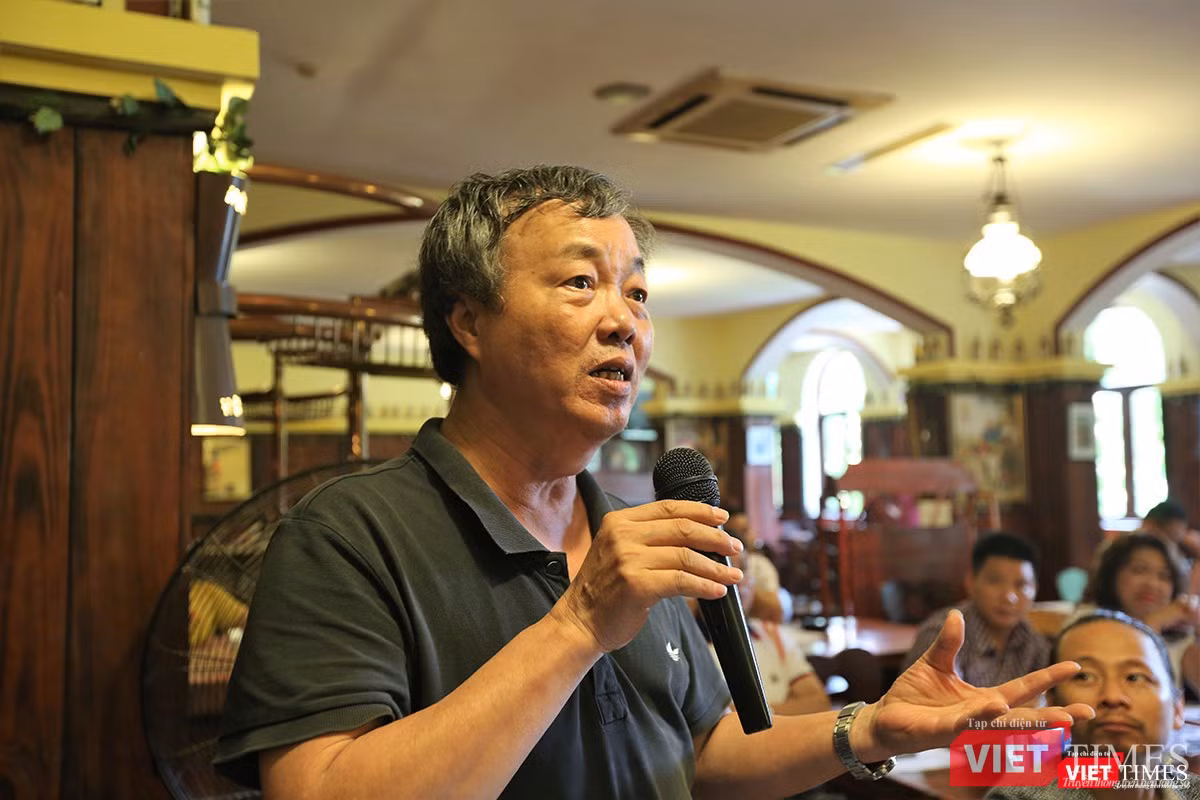 Ông Lê Thống Nhất, CEO Netland phát biểu tại hội nghị