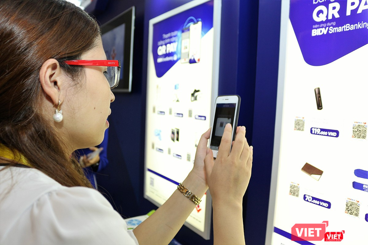 Thanh toán qua QR code