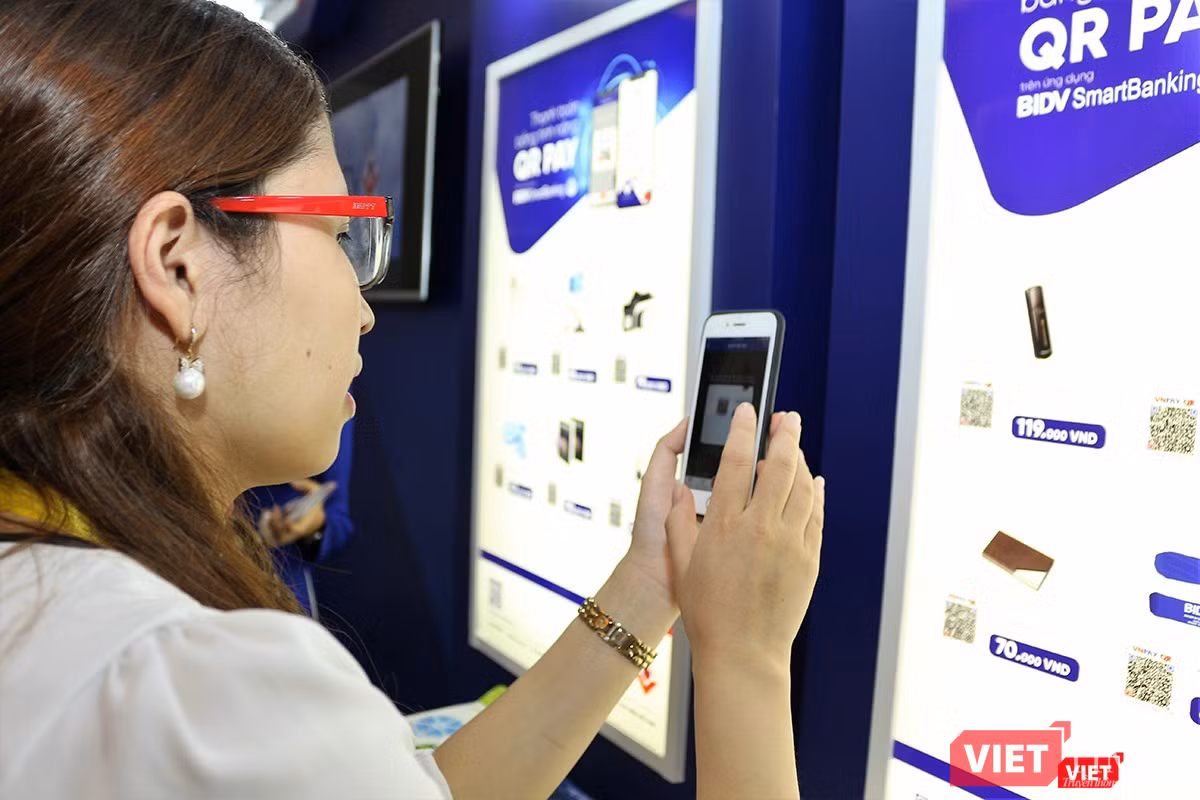 Thanh toán qua QR code