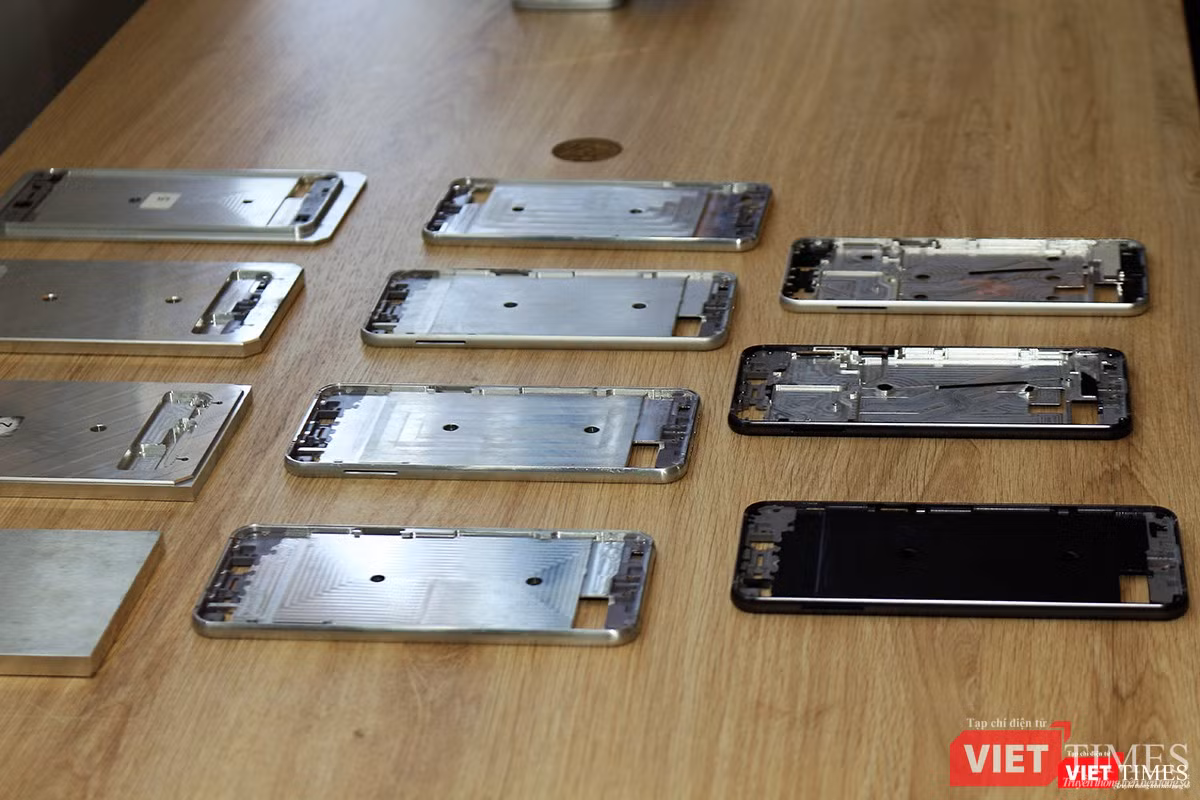 Đây là khung kim loại Bphone do BKAV tự gia công sản xuất