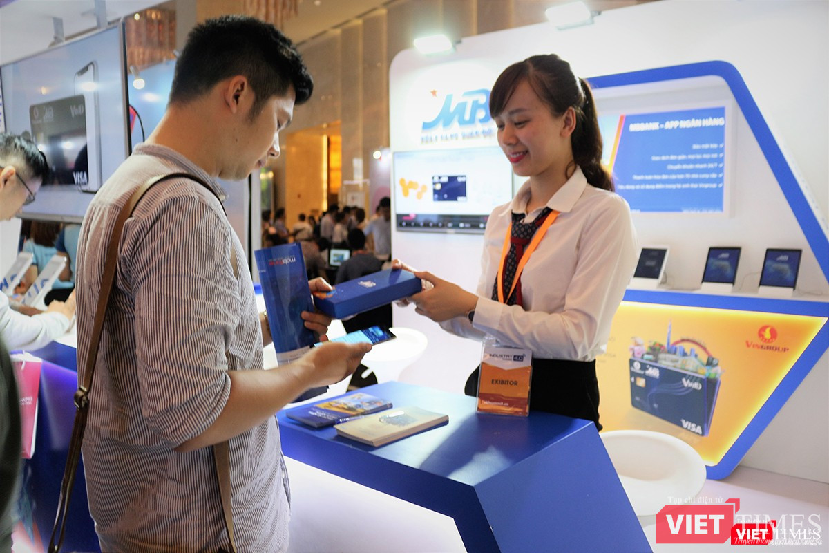 Gian hàng của ngân hàng MB