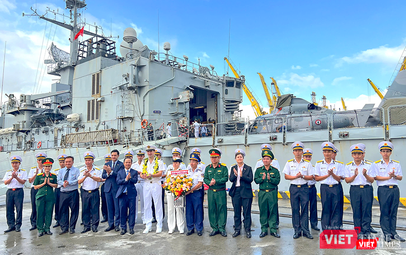 vt_tau hai quan phap 11.png