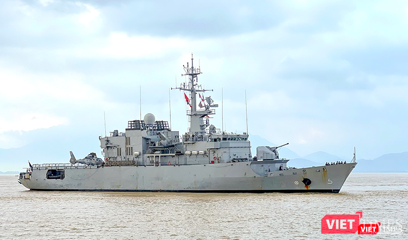 vt_tau hai quan phap 4.png