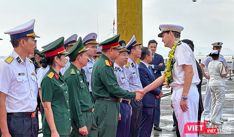 vt_tau hai quan phap 8.png