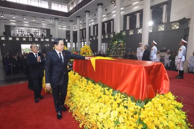 quoc-tang-tong-bi-thu-nguyen-phu (9).jpg