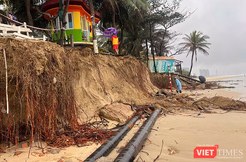 vt_sat lo bai bien du lich da nang 2.png