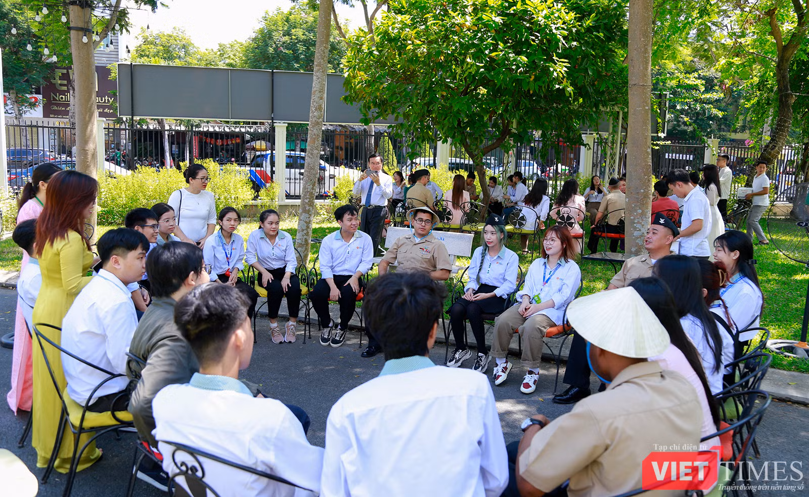 vt_ giao luu uss ronald reagan 5.png