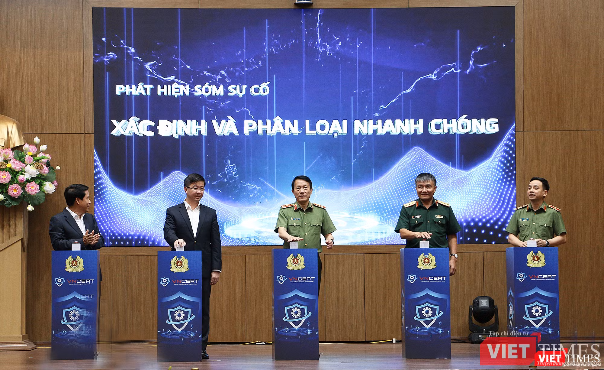 vt_ra mat He thong dieu hanh an ninh mang quoc gia.jpg