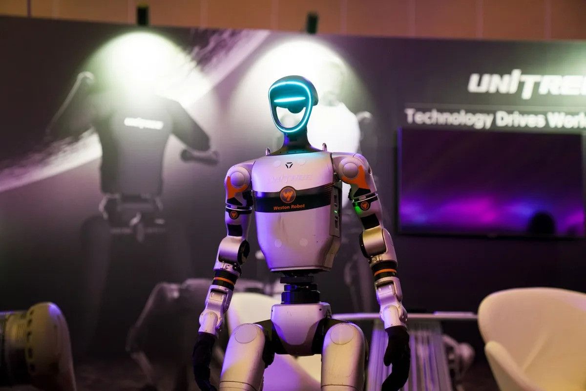 Robot hinh nguoi cua Unitree - Bloomberg.jpg