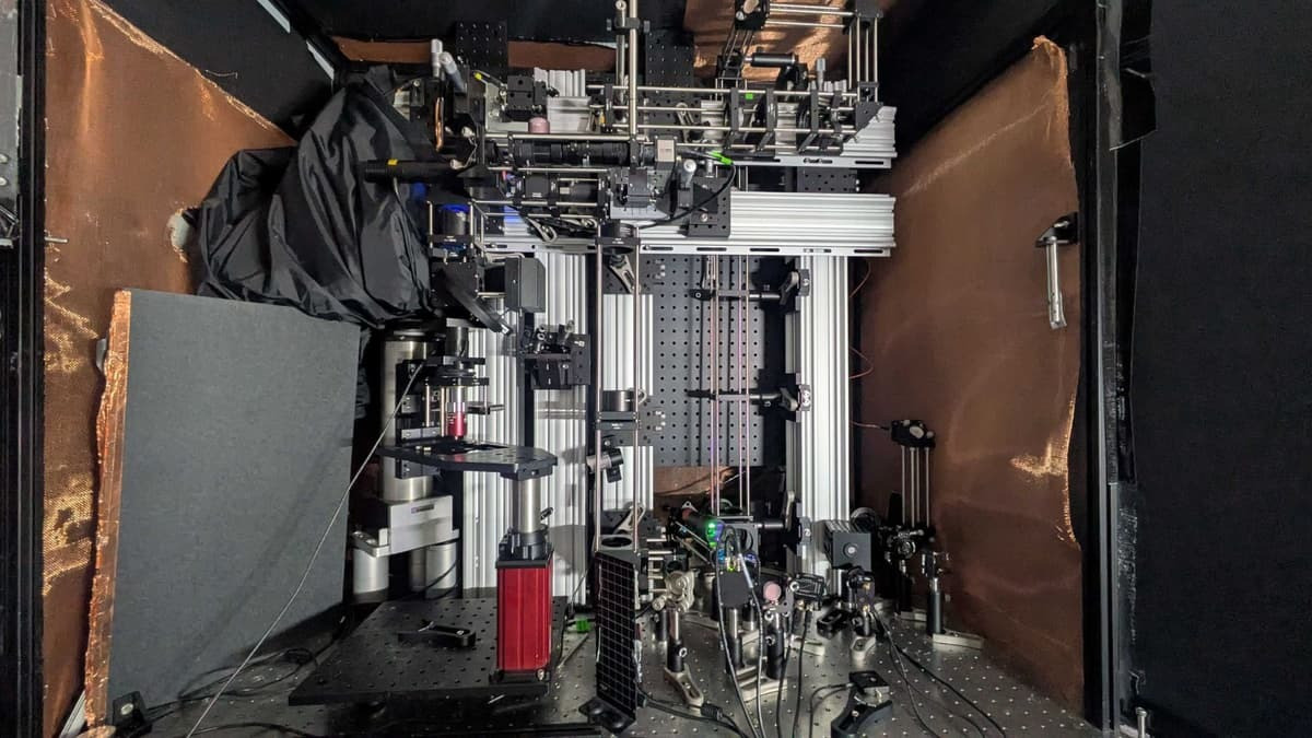 he thong kinh hien vi.jpg