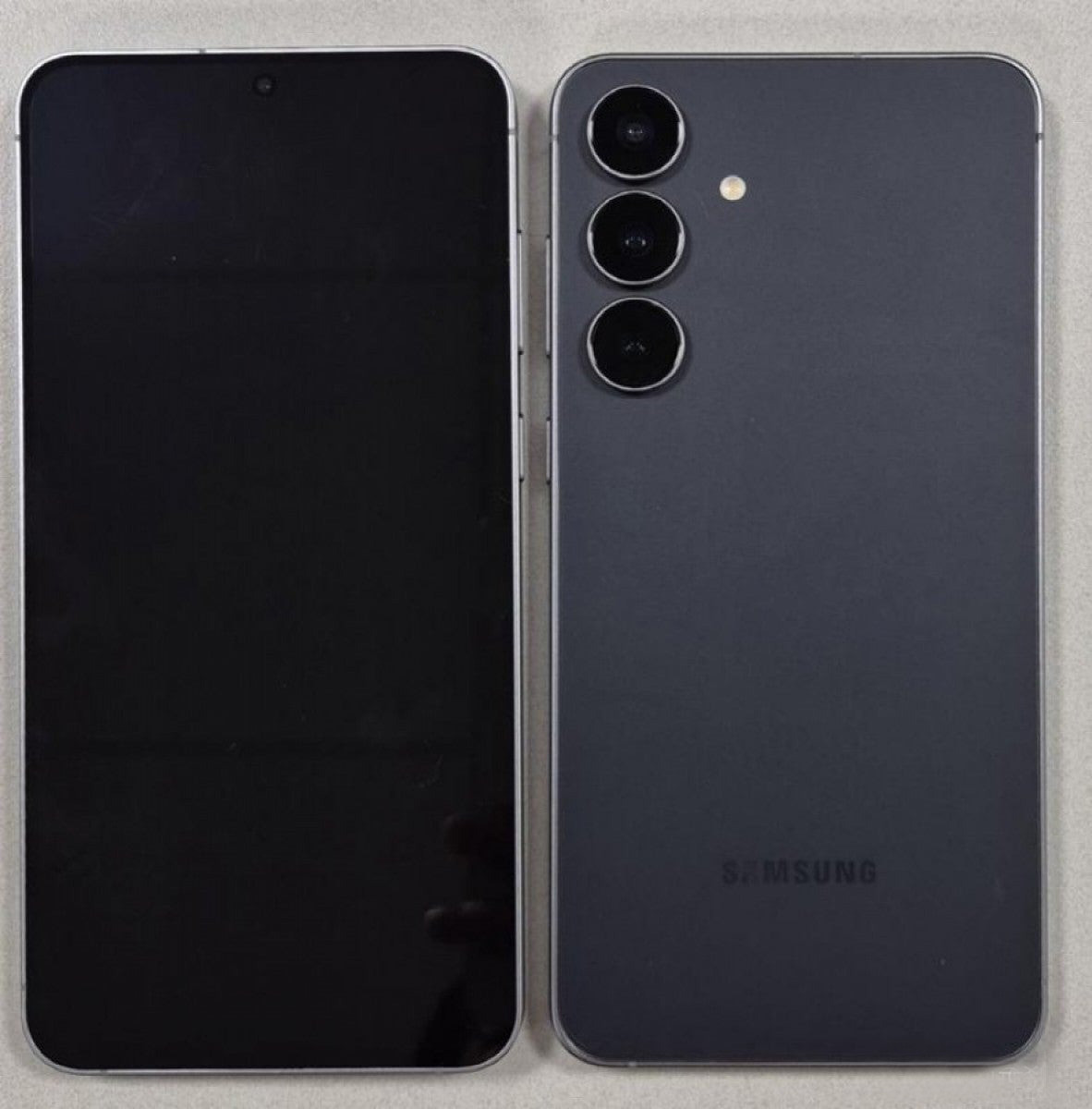 Galaxy S25 FE - Phone Arena 2.jpg