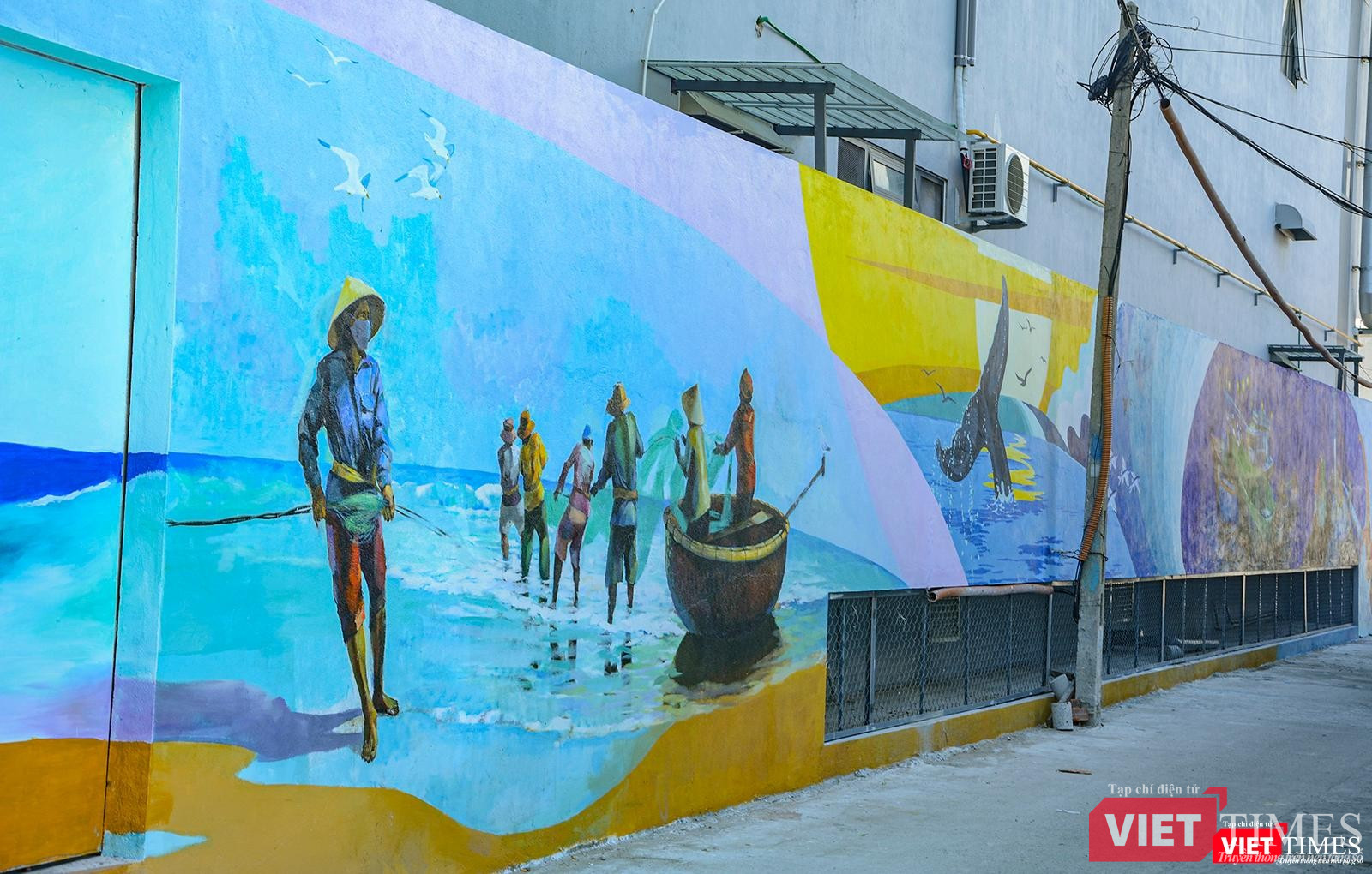 Bức tranh miêu tả về cuộc sống thường nhật của ngư dân