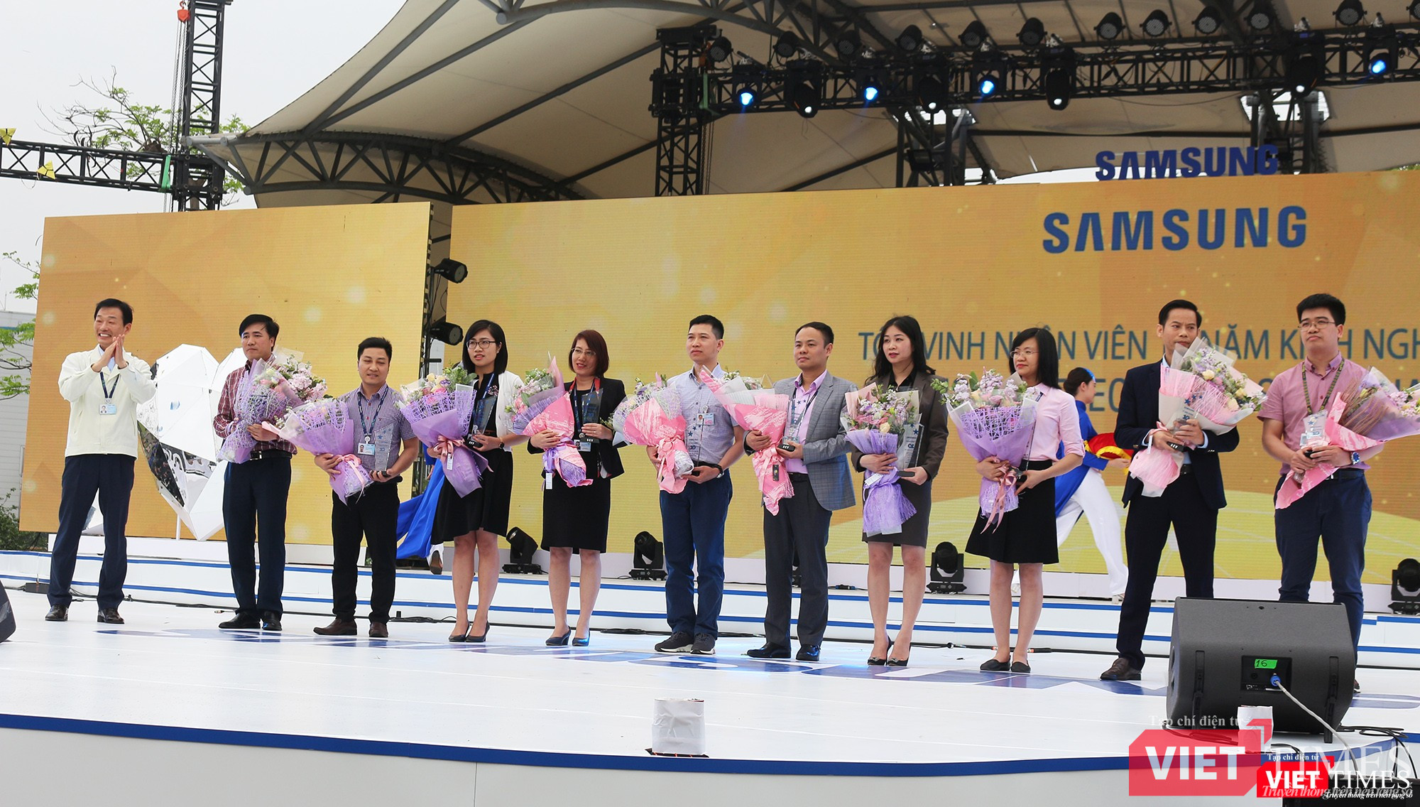 Toàn cảnh lễ kỷ niệm 10 năm Samsung Electronics phát triển vượt kỳ tích tại Việt Nam ảnh 12