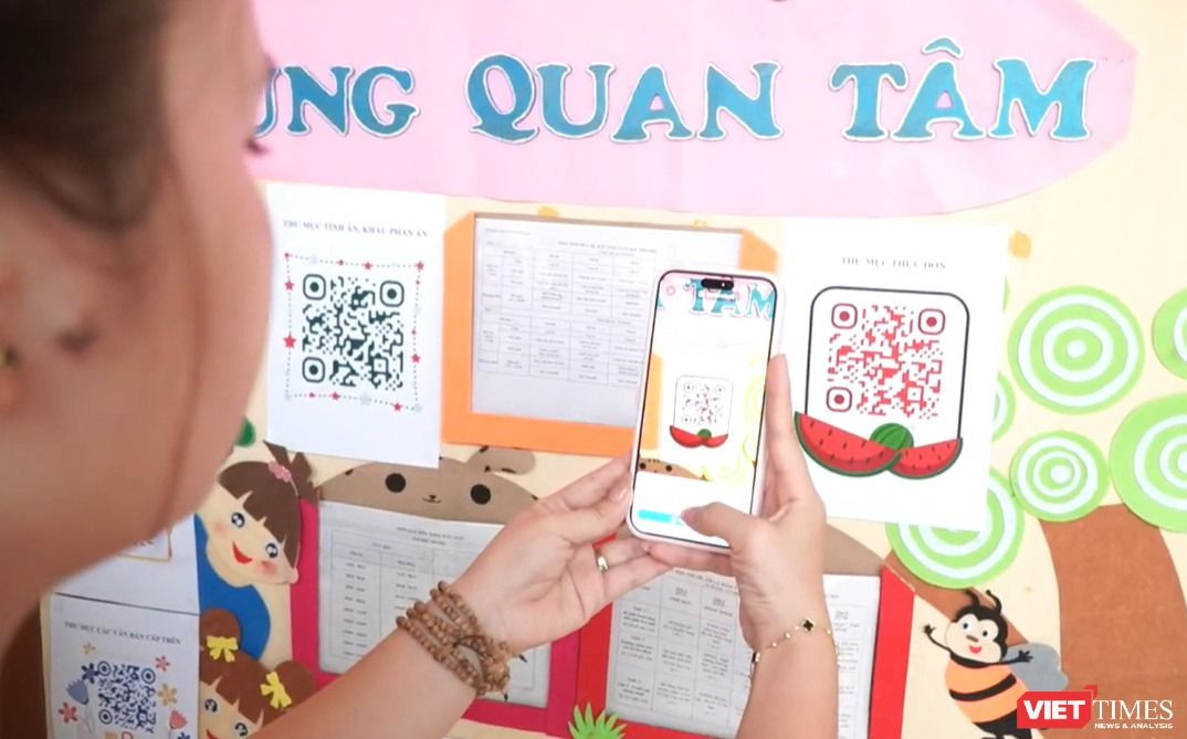 Mam non Huong sen 5.jpg